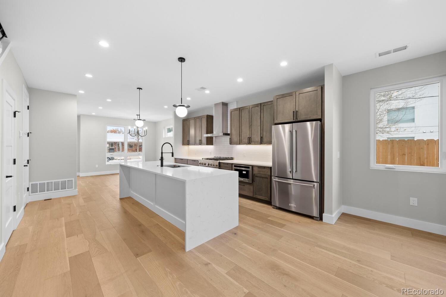 MLS Image #8 for 1306  yates street,denver, Colorado