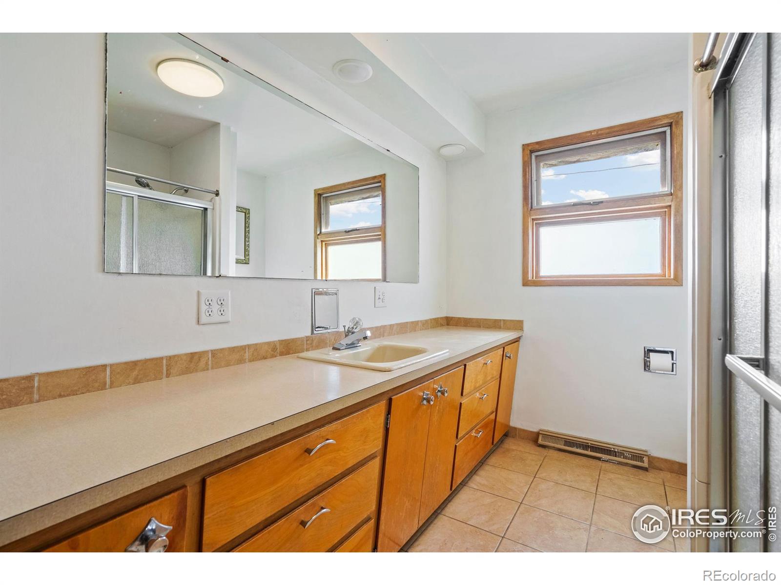 MLS Image #15 for 1210 w 15th street,loveland, Colorado