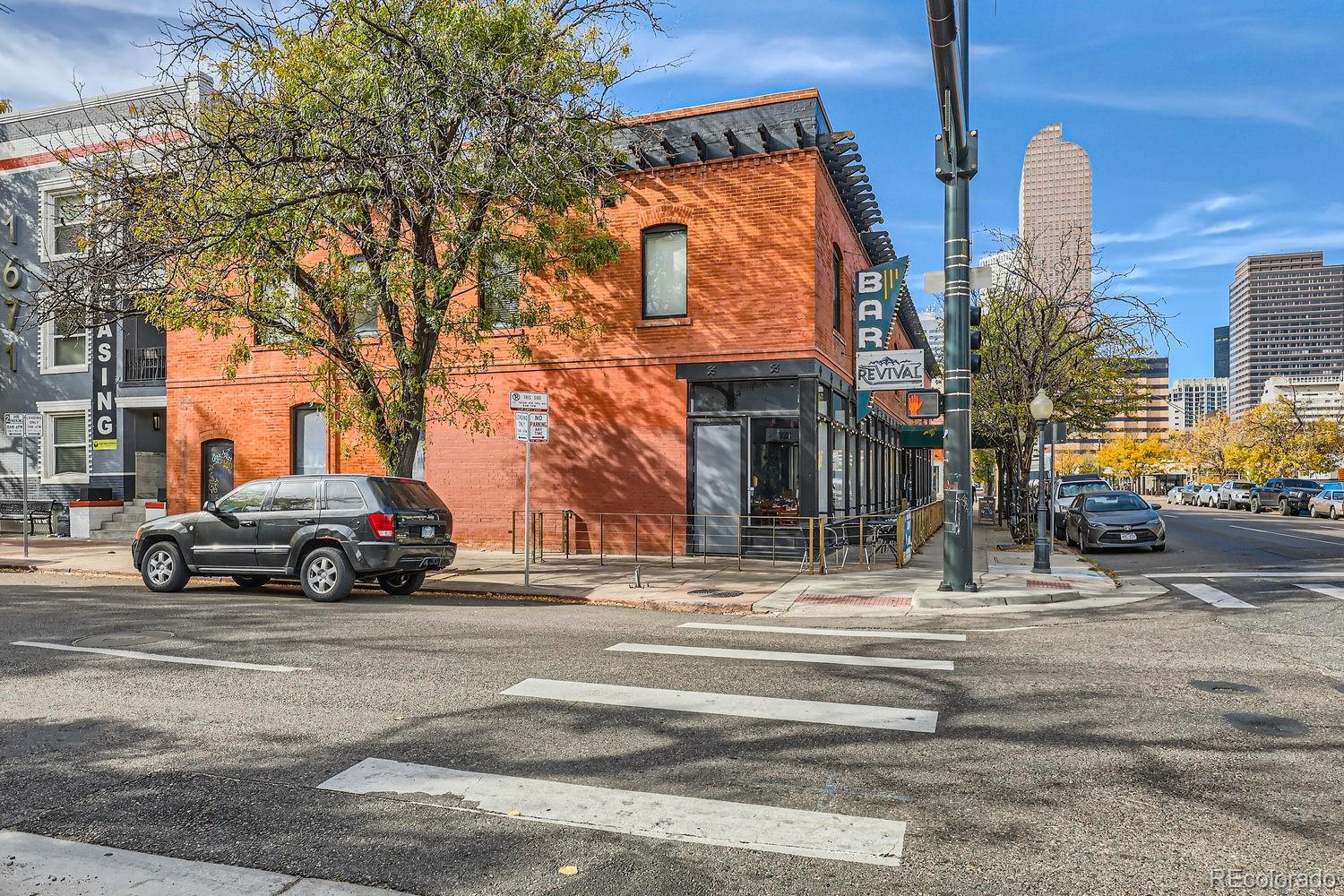 MLS Image #29 for 1647 n clarkson street,denver, Colorado