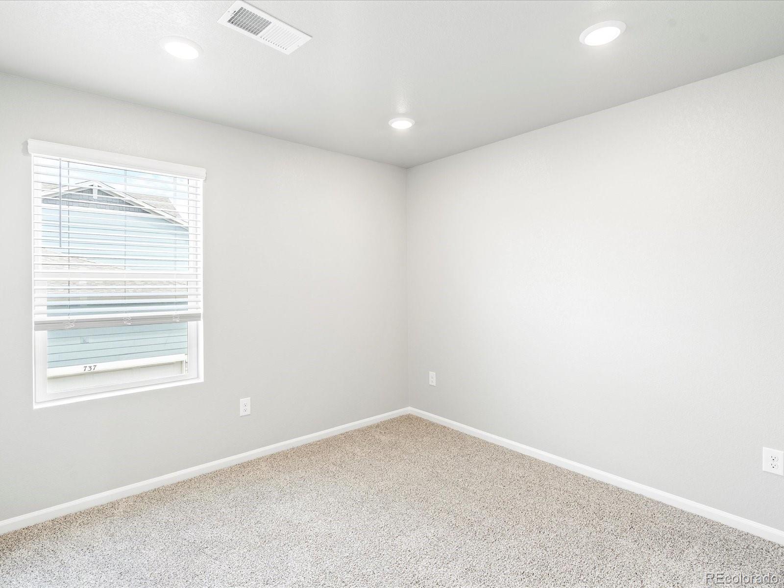 MLS Image #19 for 22280 e 8th avenue,aurora, Colorado