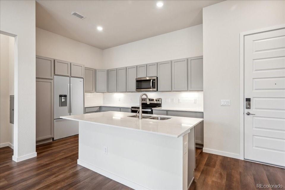 MLS Image #4 for 487  interlocken boulevard,broomfield, Colorado