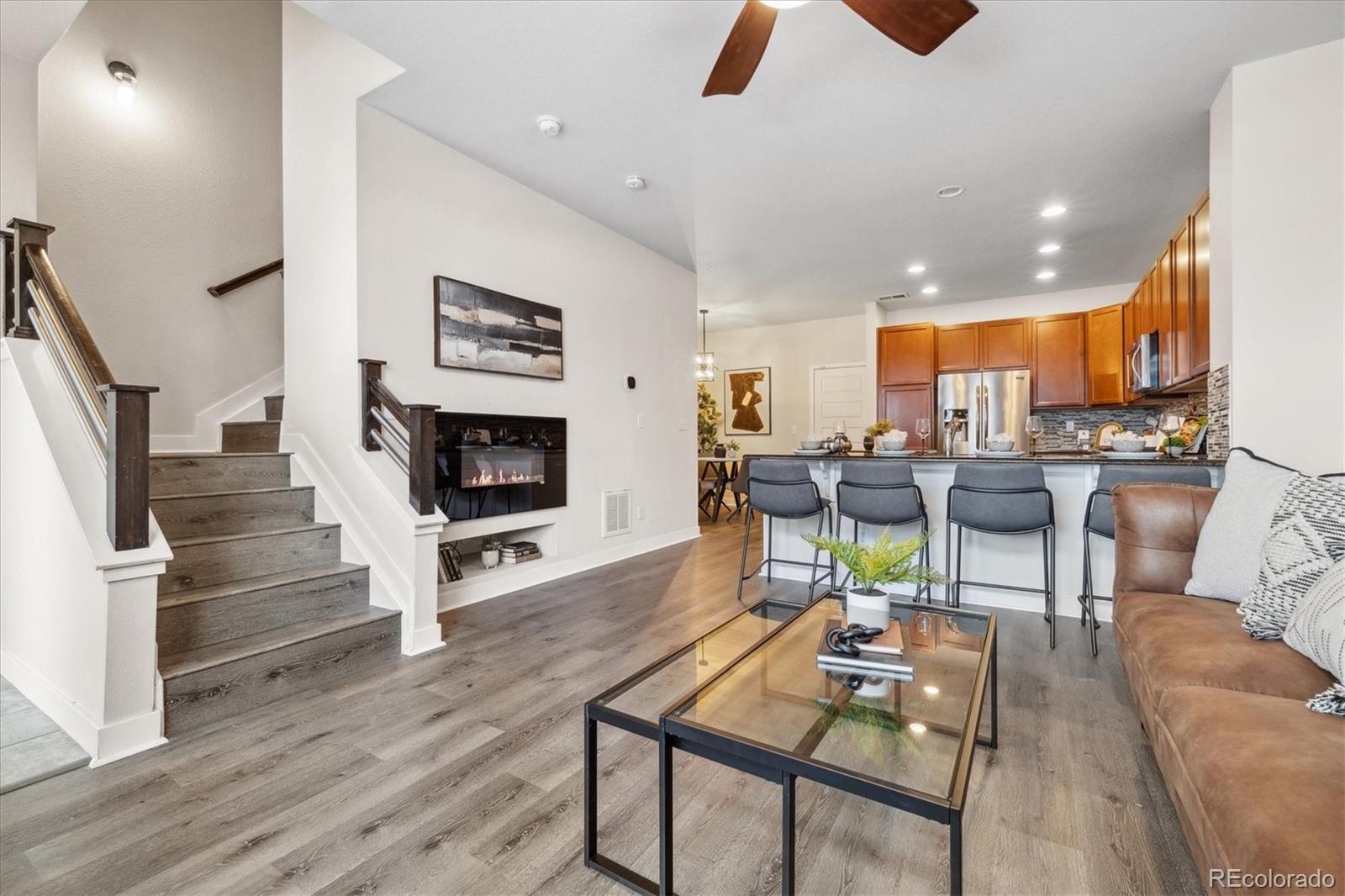 MLS Image #2 for 6760  fern drive,denver, Colorado