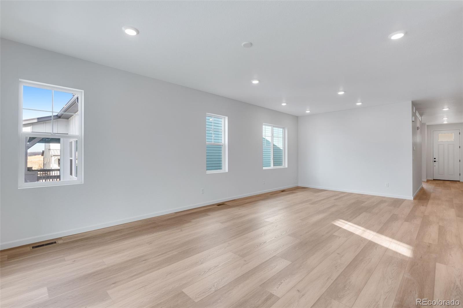 MLS Image #12 for 8589  eckley street,littleton, Colorado
