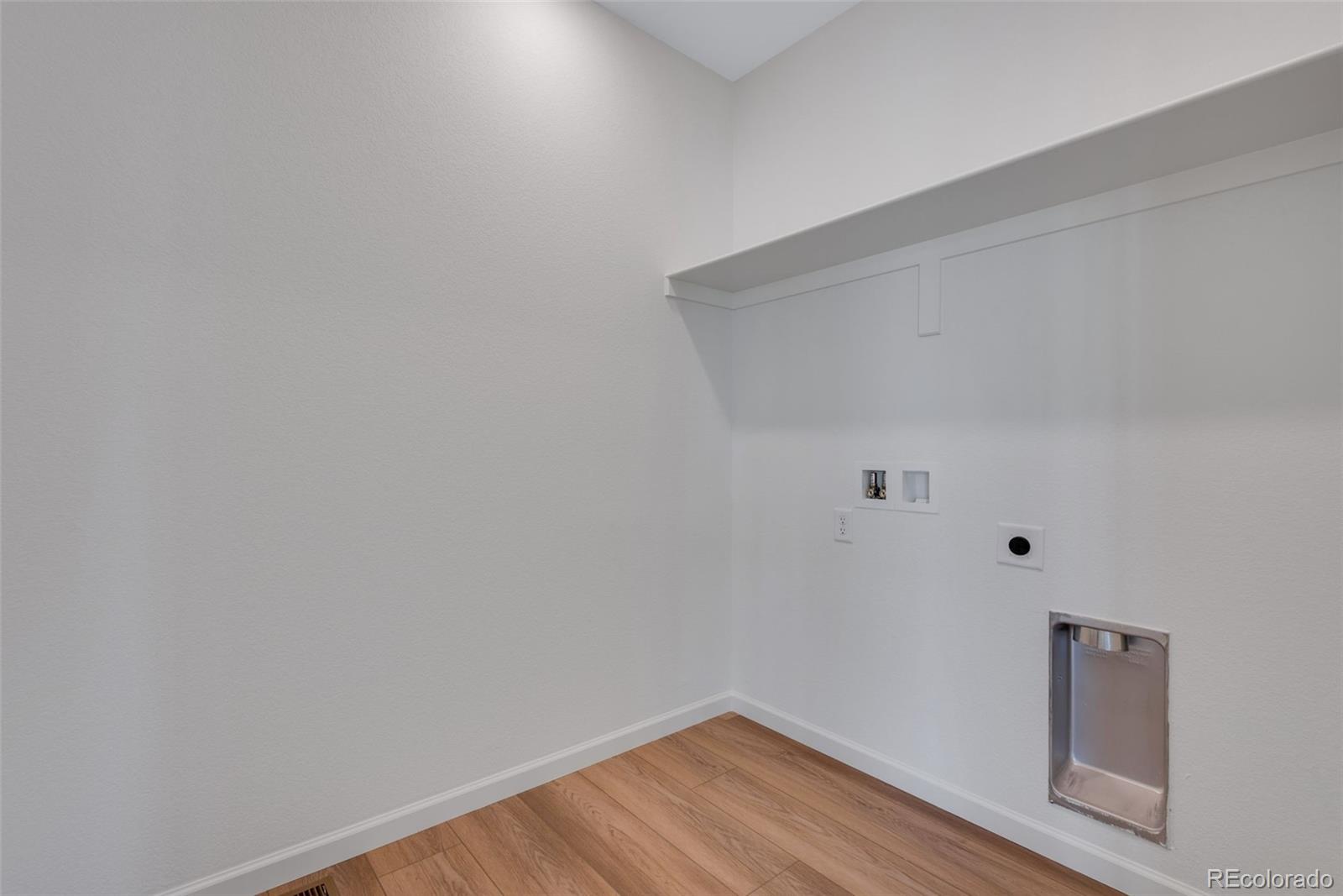 MLS Image #23 for 8589  eckley street,littleton, Colorado