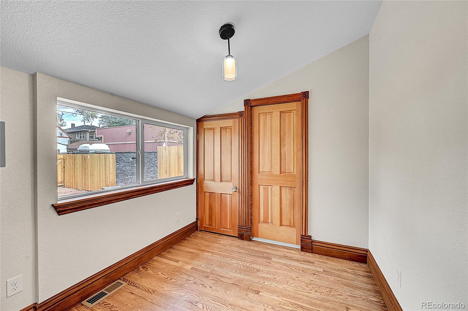 MLS Image #28 for 121 w cedar avenue,denver, Colorado