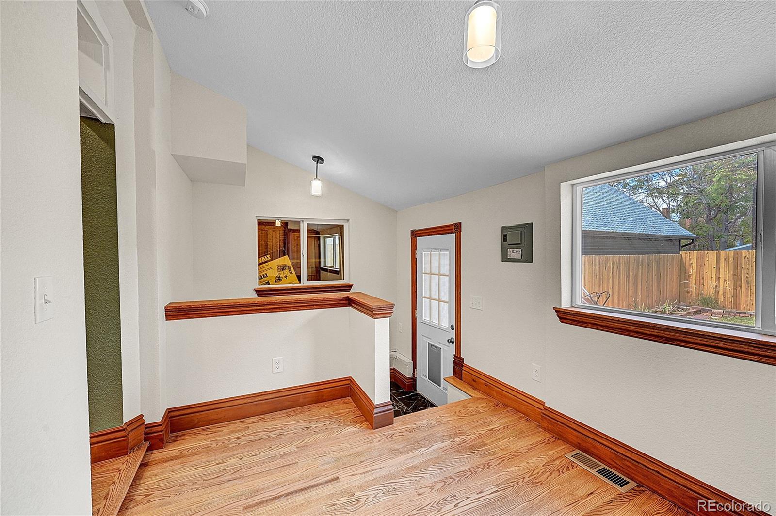 MLS Image #30 for 121 w cedar avenue,denver, Colorado