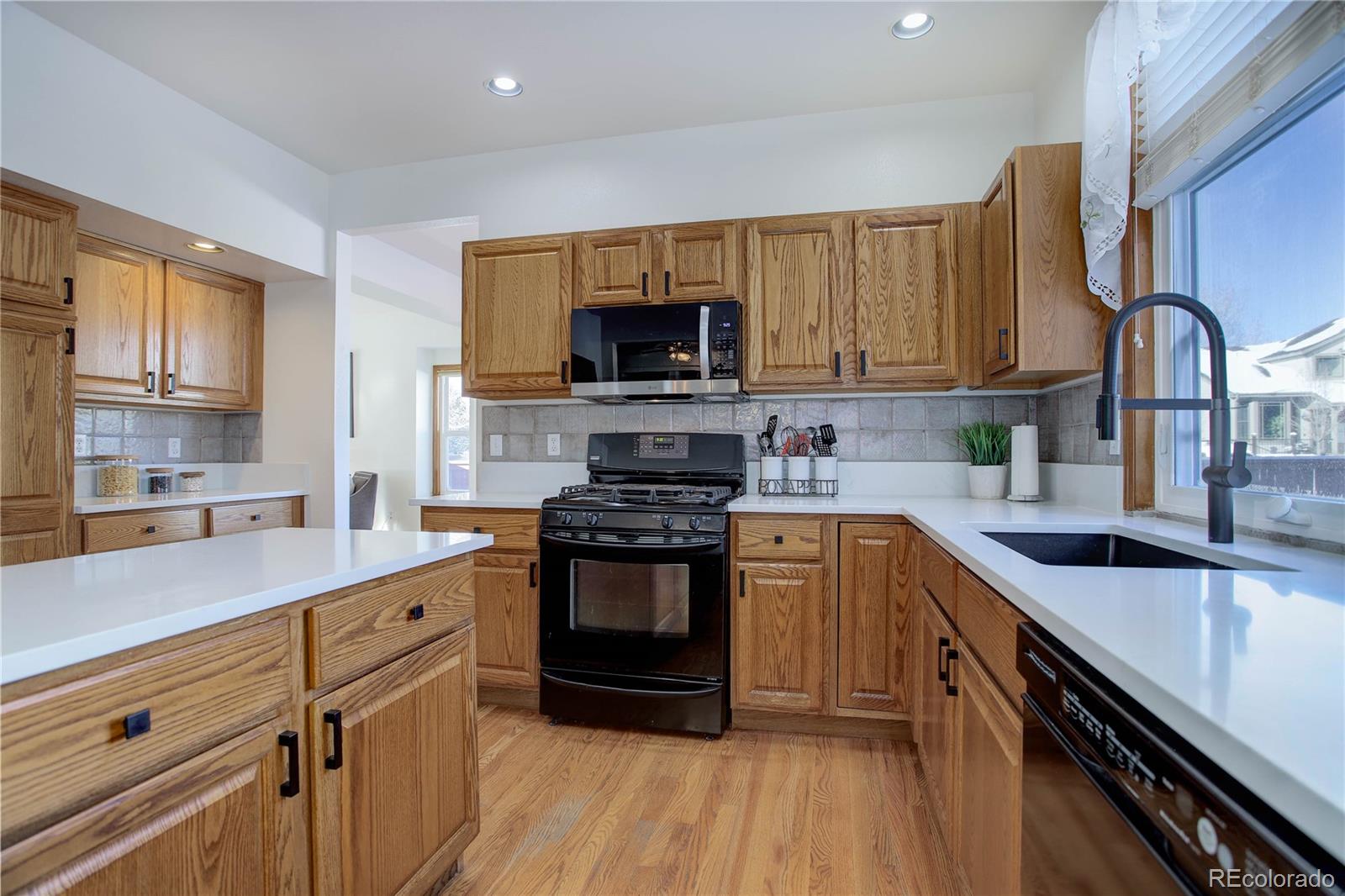 MLS Image #12 for 16507  oakmoor place,parker, Colorado