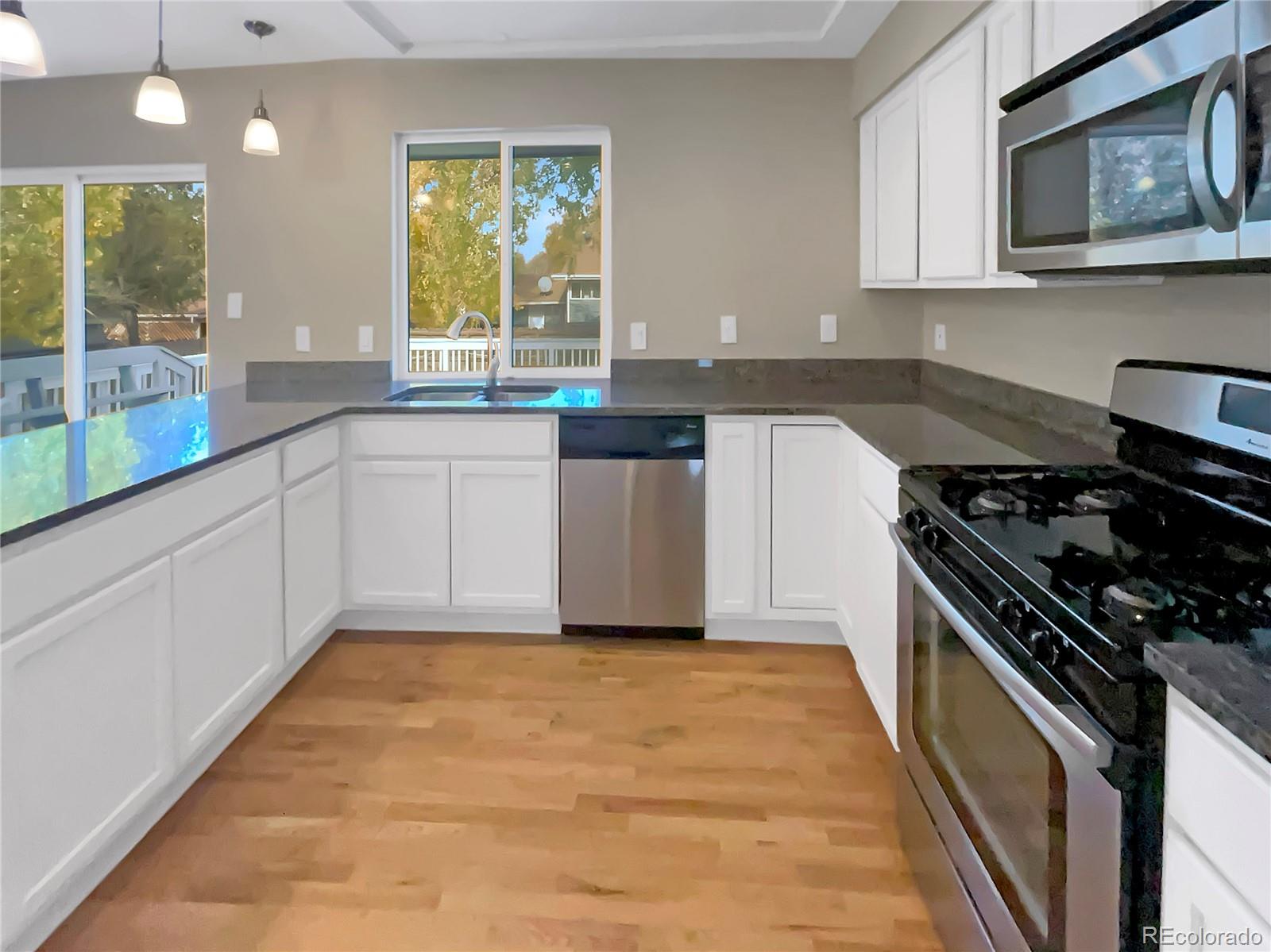 MLS Image #5 for 12153 e florida avenue,aurora, Colorado