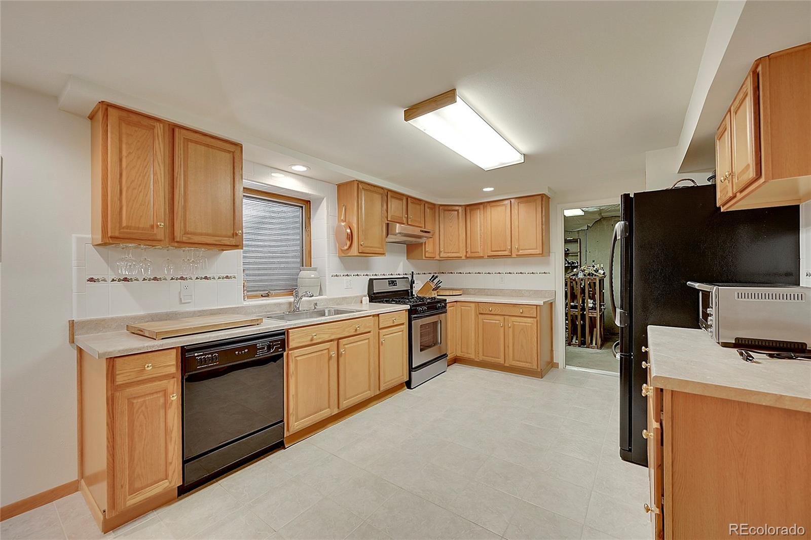 MLS Image #33 for 5808  crestbrook circle,morrison, Colorado