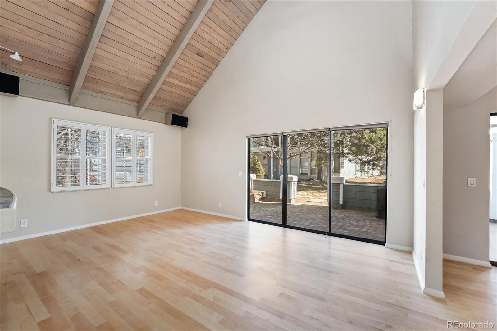 MLS Image #8 for 2770 s elmira street,denver, Colorado