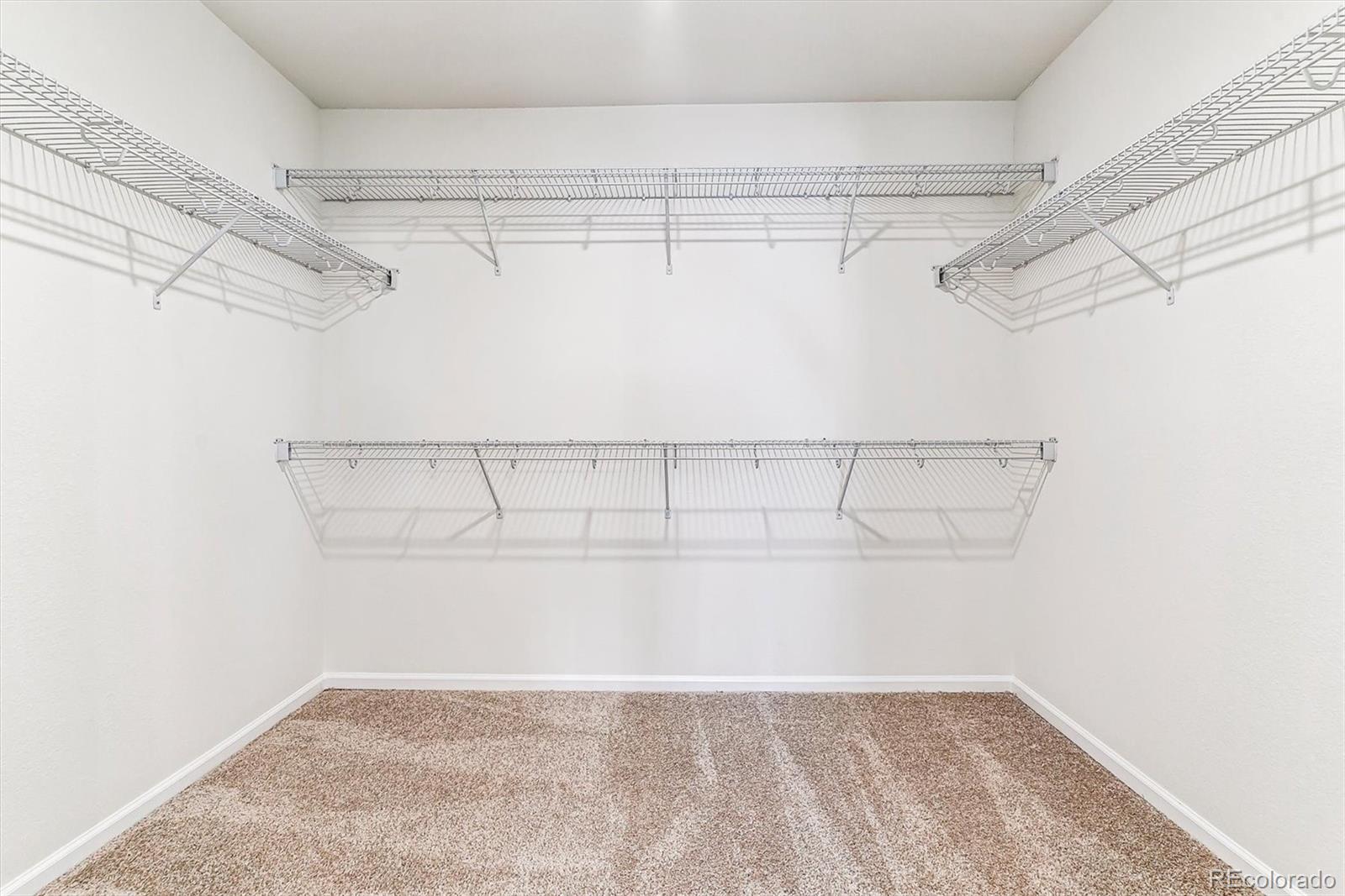 MLS Image #21 for 25076 e 41st avenue,aurora, Colorado