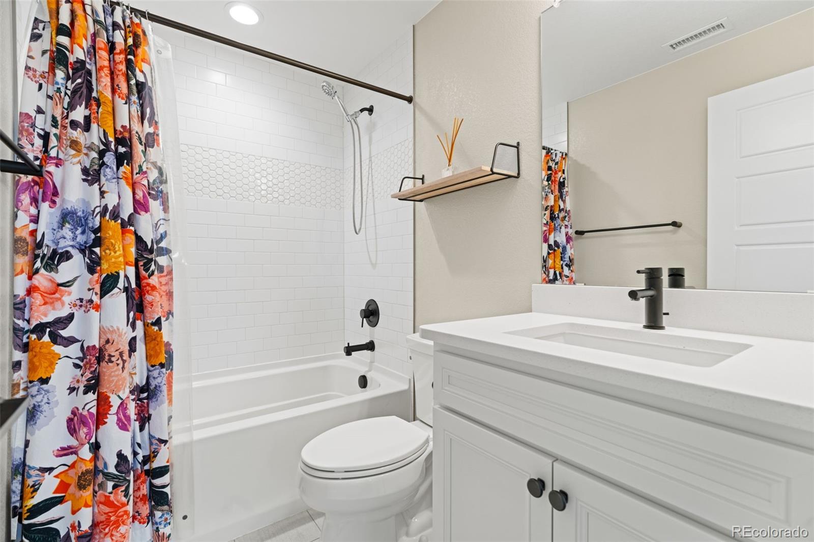 MLS Image #33 for 9071  southurst street,highlands ranch, Colorado