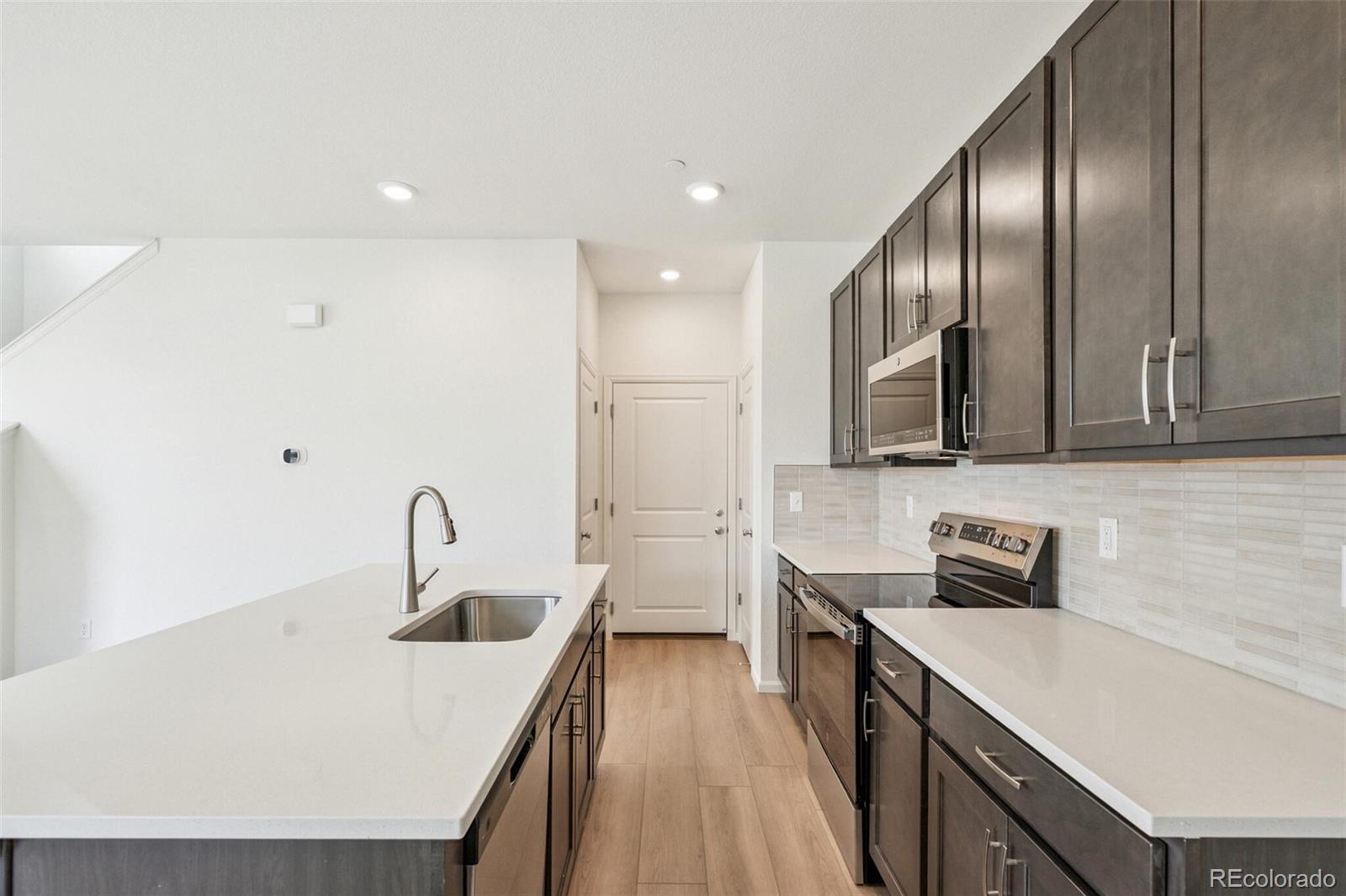 MLS Image #15 for 13568 e 111th avenue,commerce city, Colorado