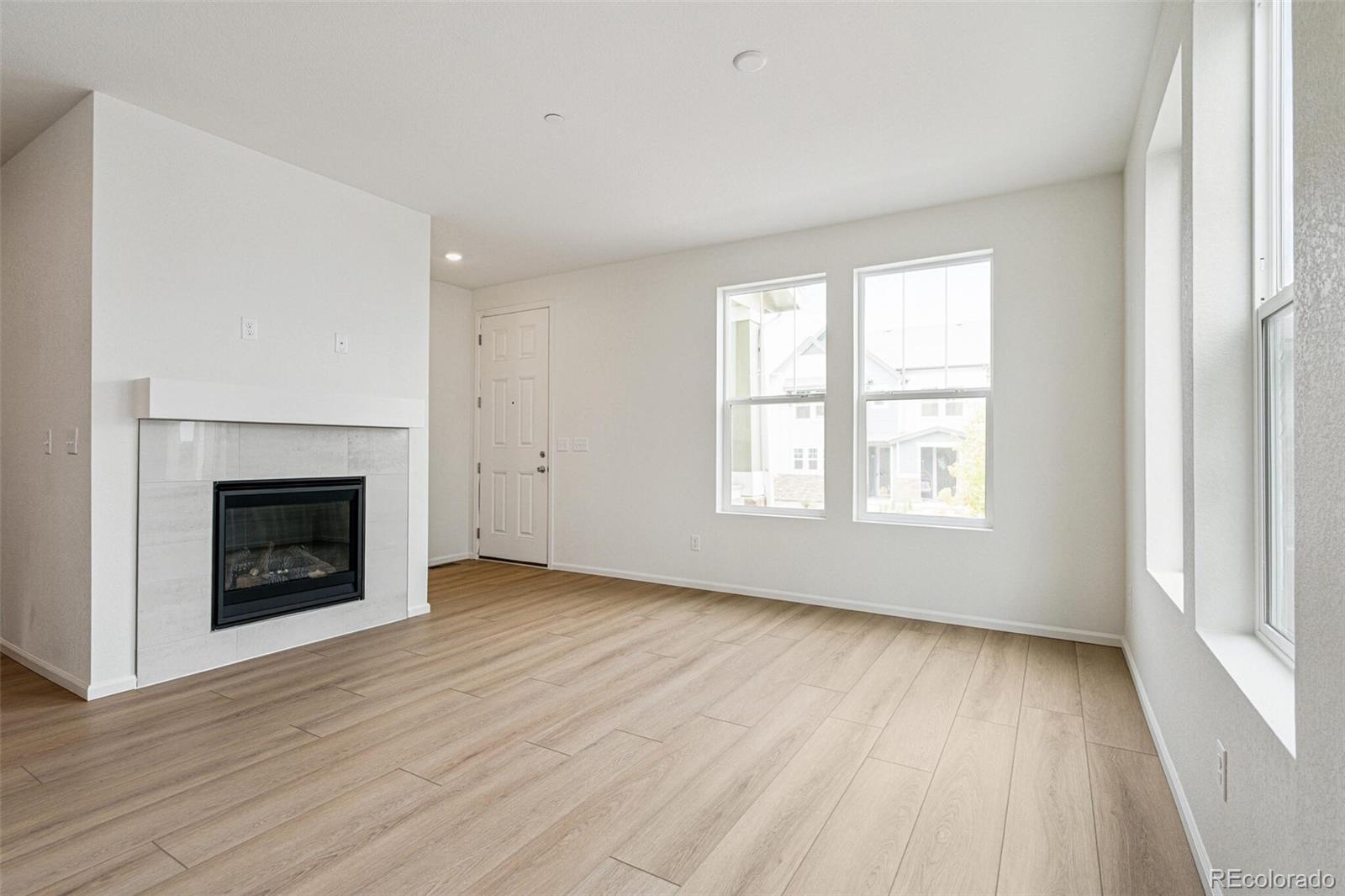 MLS Image #7 for 13568 e 111th avenue,commerce city, Colorado