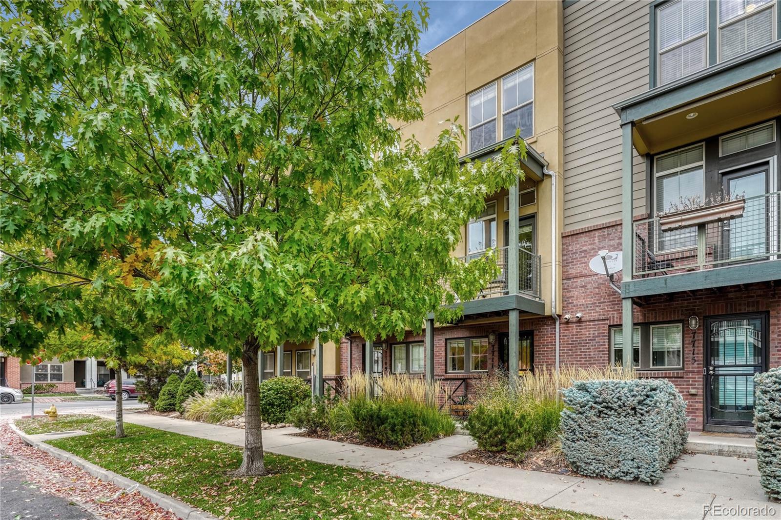 MLS Image #3 for 7711 e 28th place,denver, Colorado