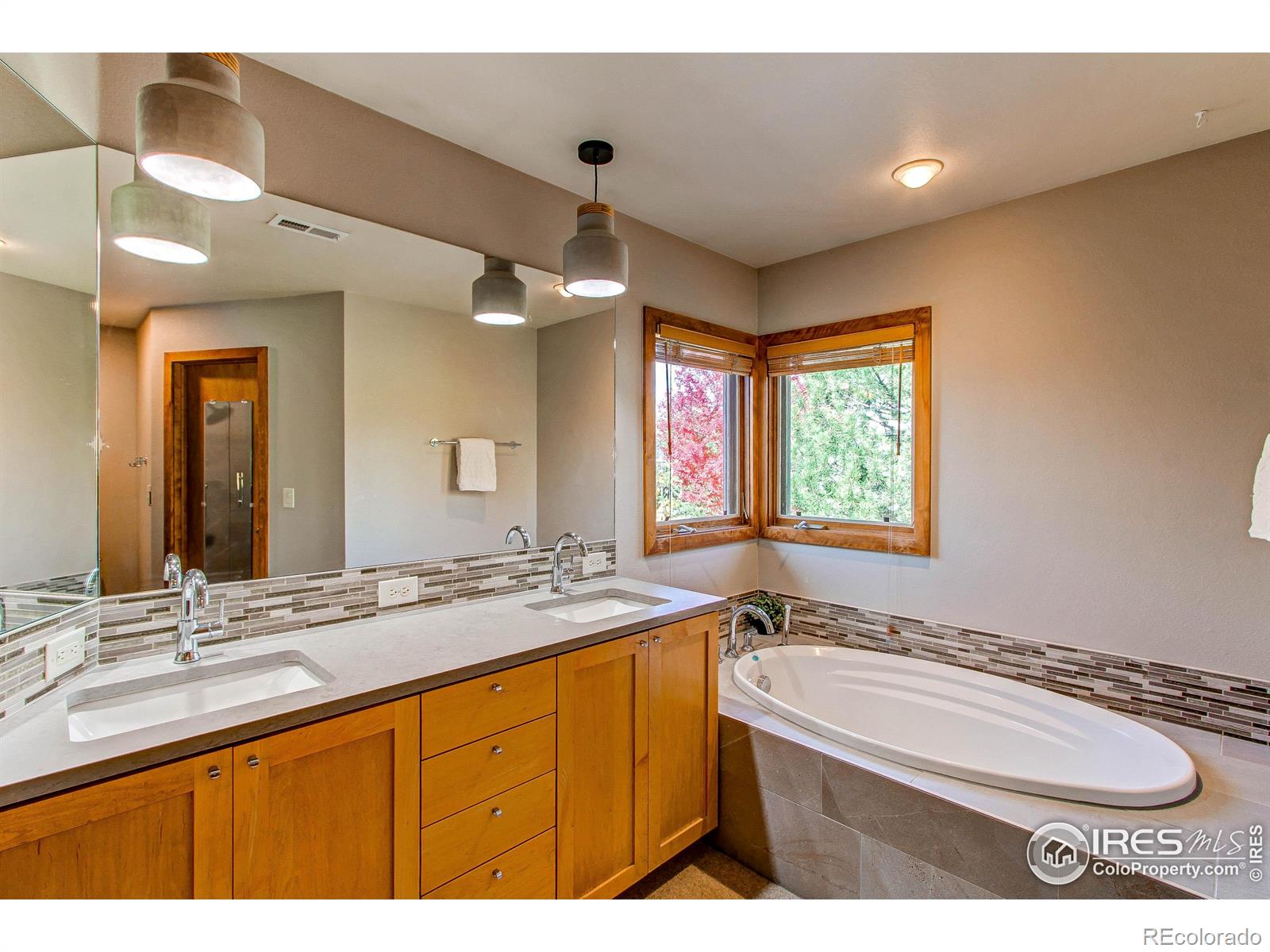 MLS Image #16 for 909  southridge greens boulevard,fort collins, Colorado