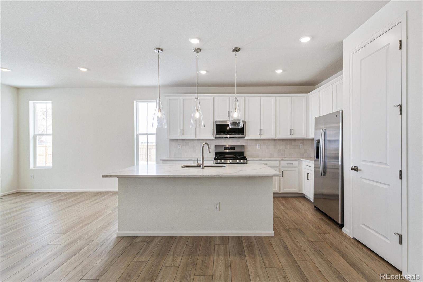 MLS Image #12 for 6187 e 155th place,thornton, Colorado