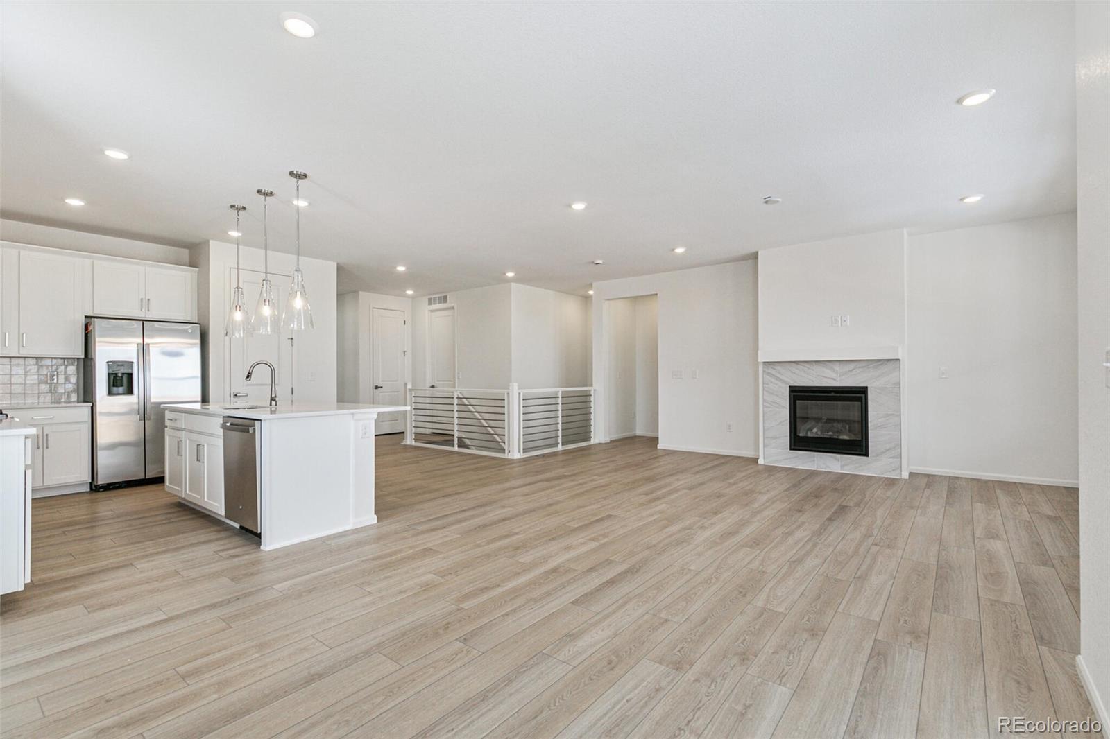 MLS Image #4 for 6187 e 155th place,thornton, Colorado