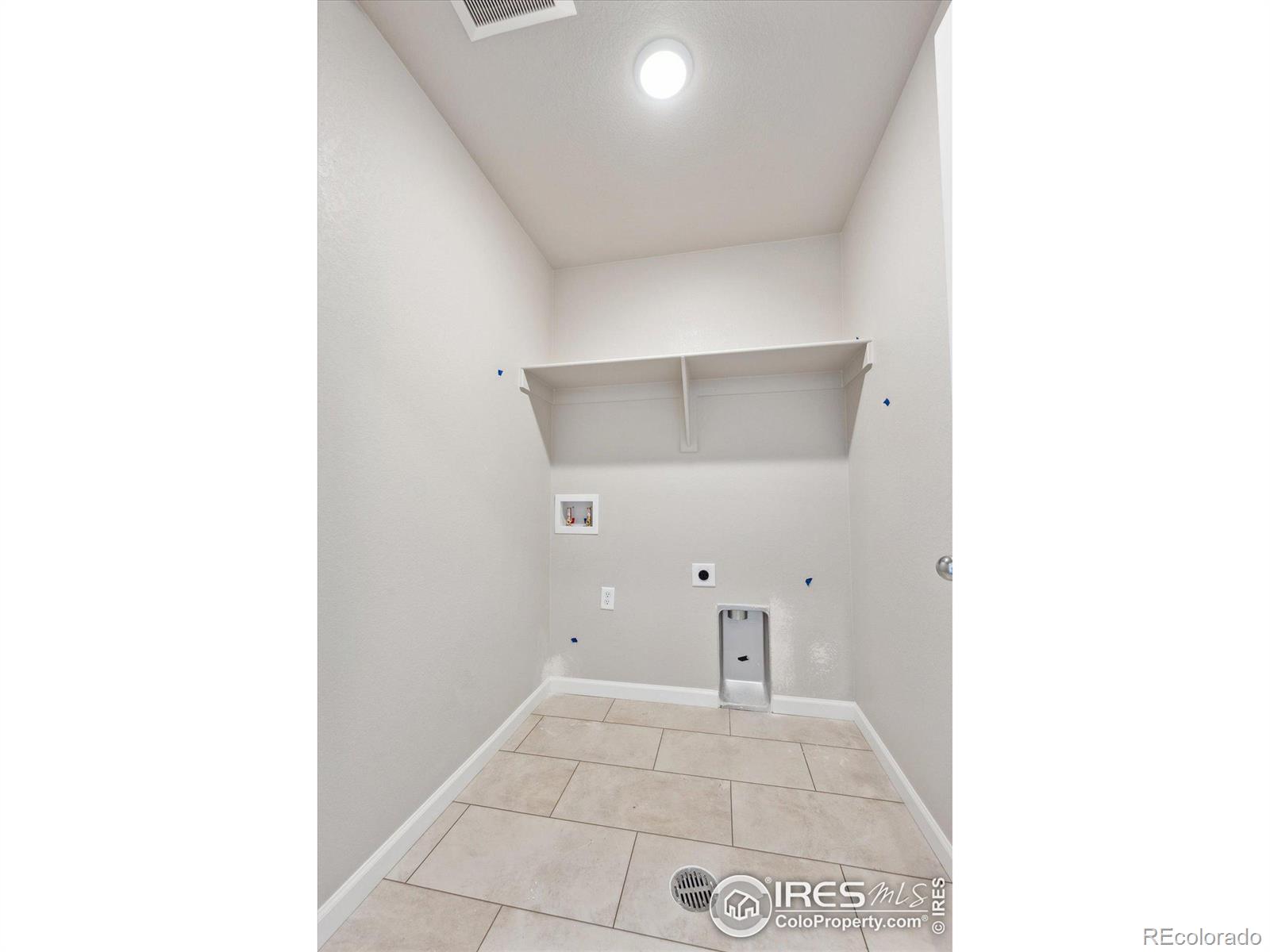 MLS Image #13 for 233  shoveler way,johnstown, Colorado