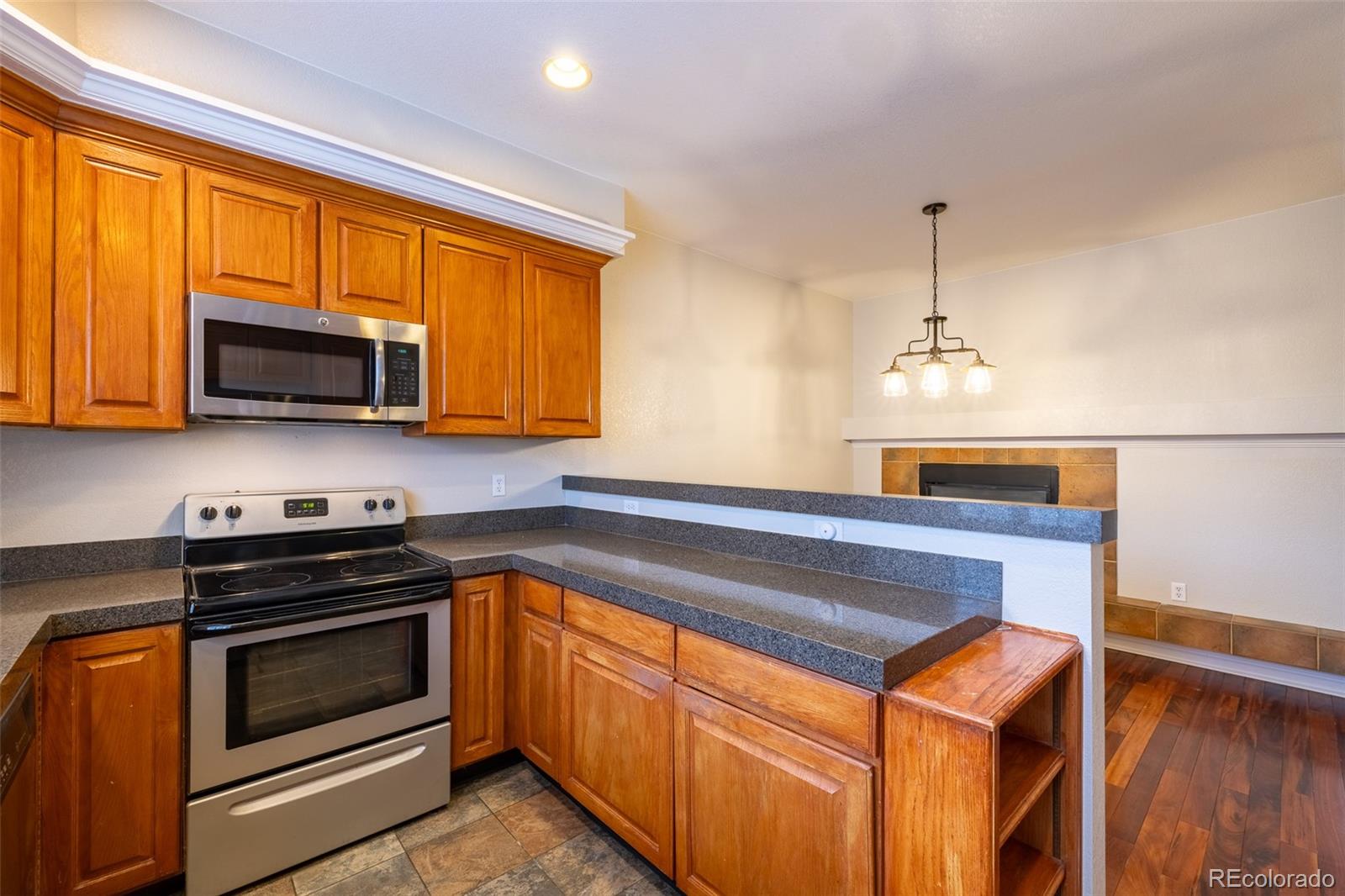 MLS Image #7 for 2996 w long drive,littleton, Colorado