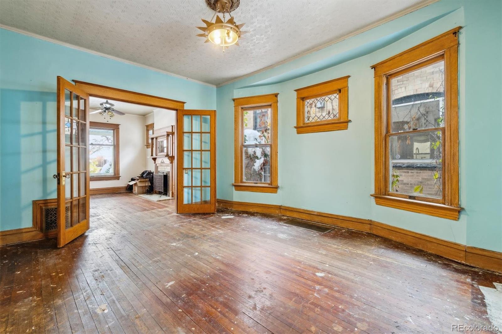 MLS Image #14 for 327 s sherman street,denver, Colorado