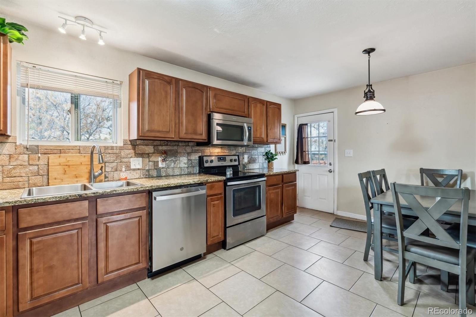 MLS Image #6 for 415  dogwood avenue,brighton, Colorado