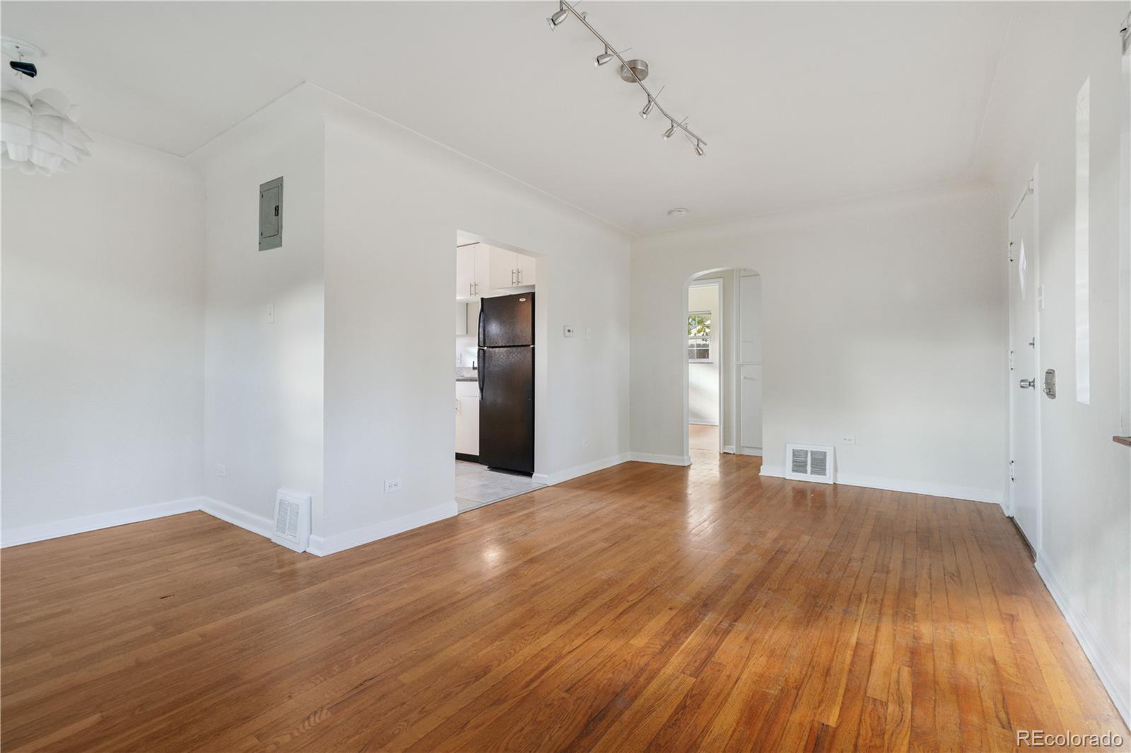 MLS Image #8 for 3241  niagara street,denver, Colorado