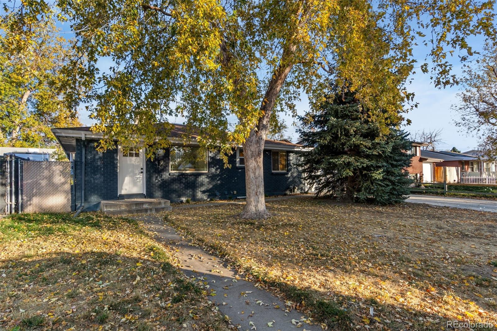 MLS Image #0 for 924 s jamaica street,aurora, Colorado