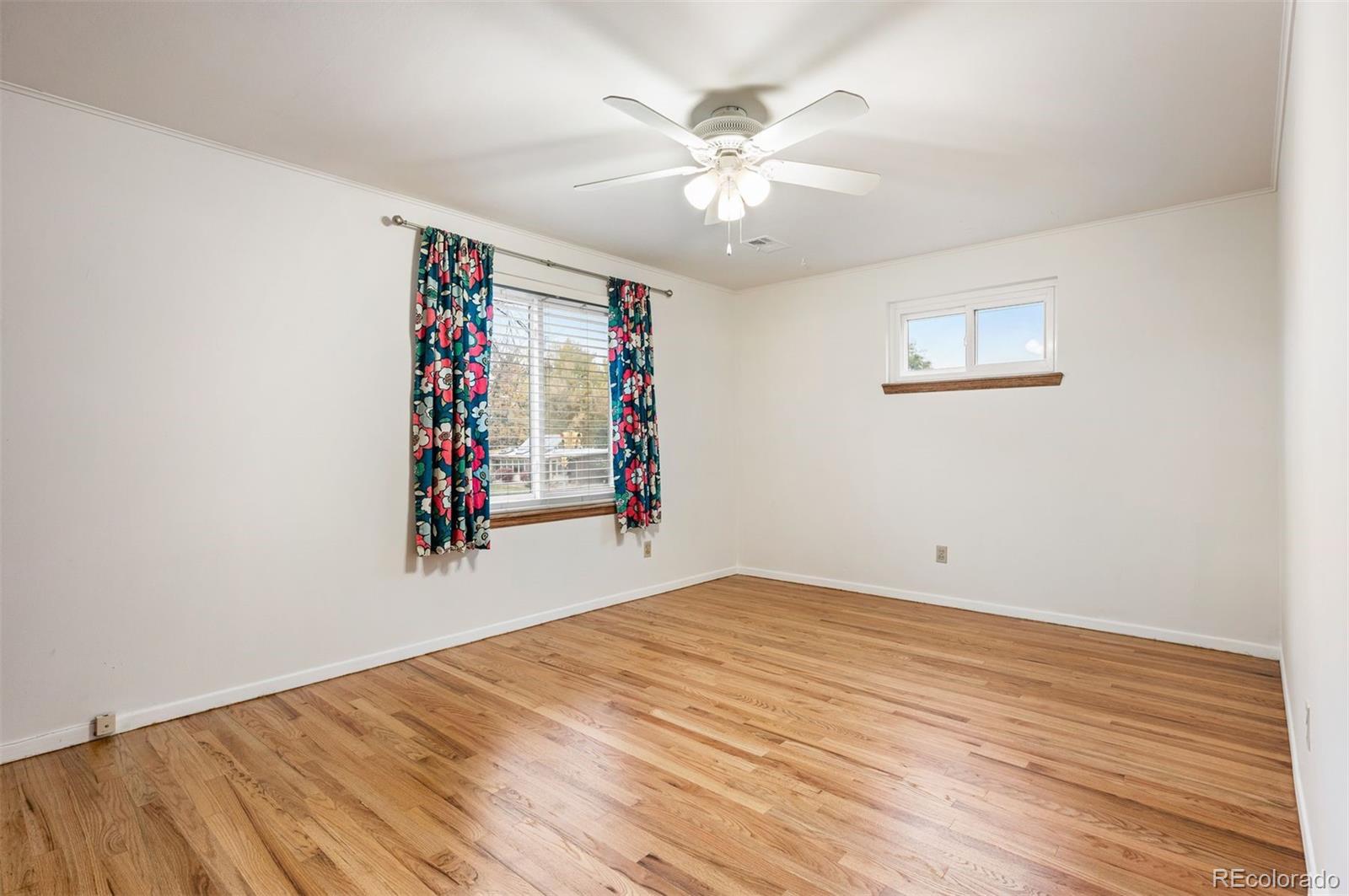 MLS Image #22 for 1700 s monaco parkway,denver, Colorado