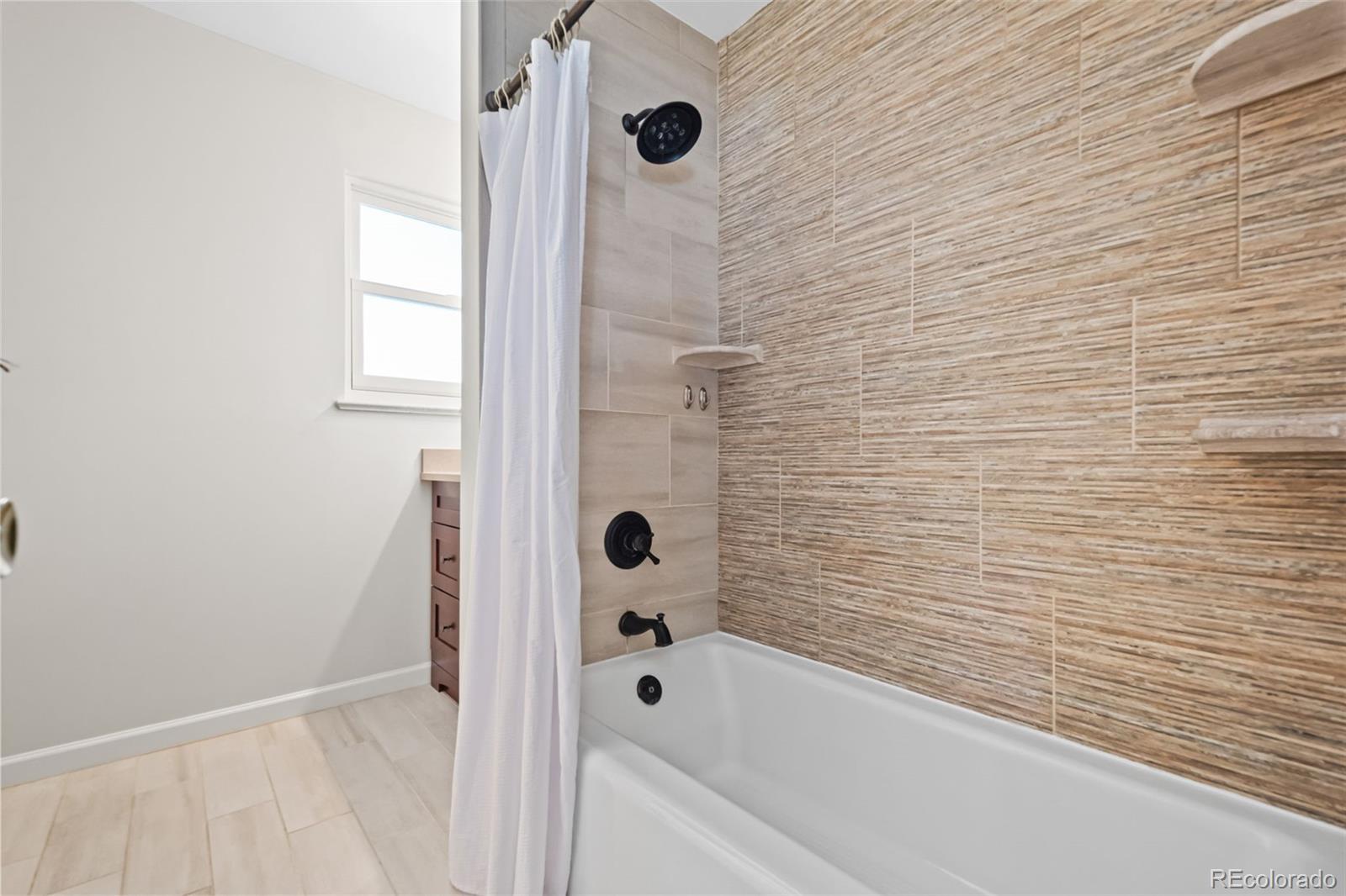 MLS Image #12 for 8510 e davies place,centennial, Colorado
