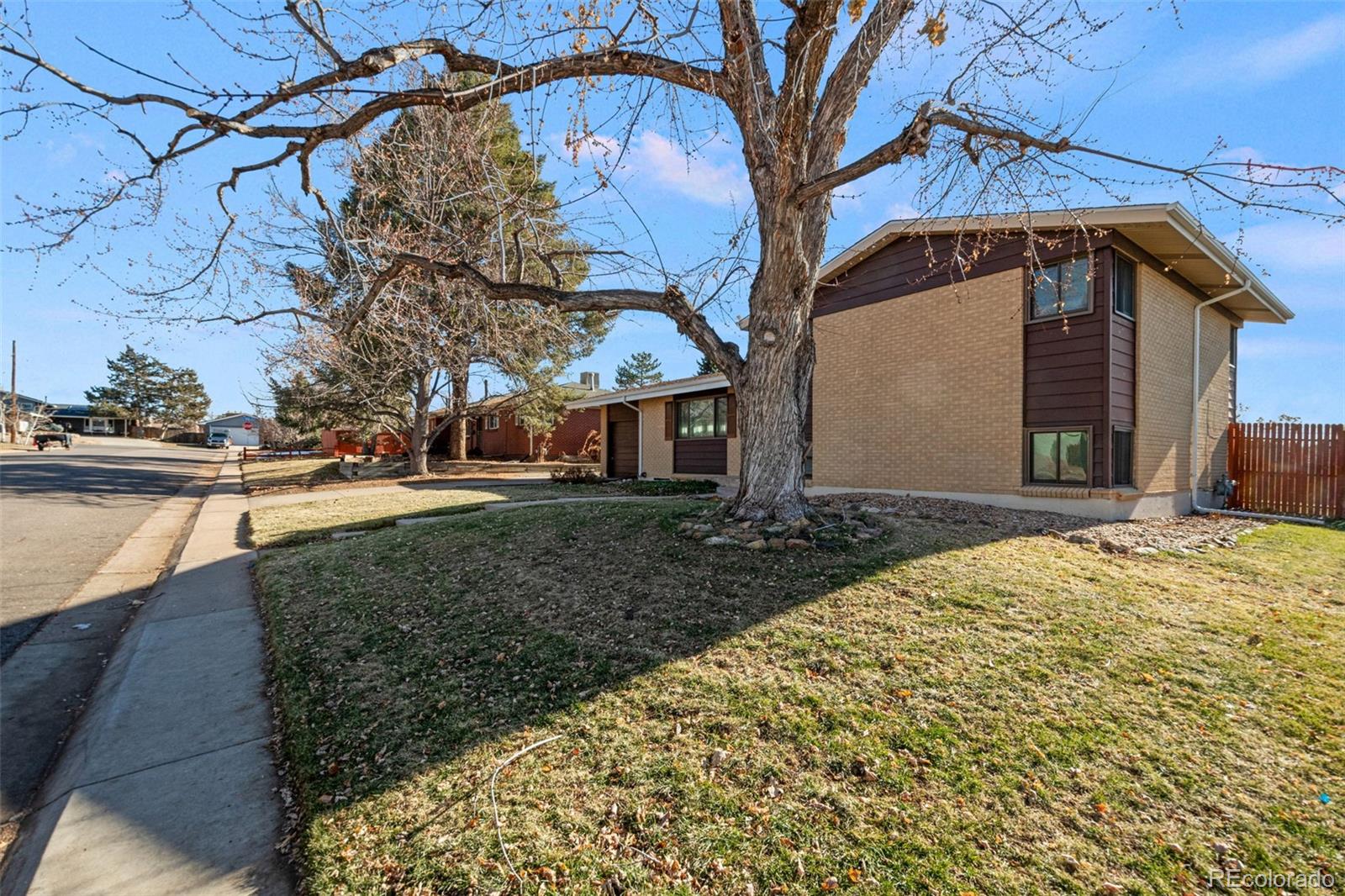 MLS Image #3 for 8510 e davies place,centennial, Colorado