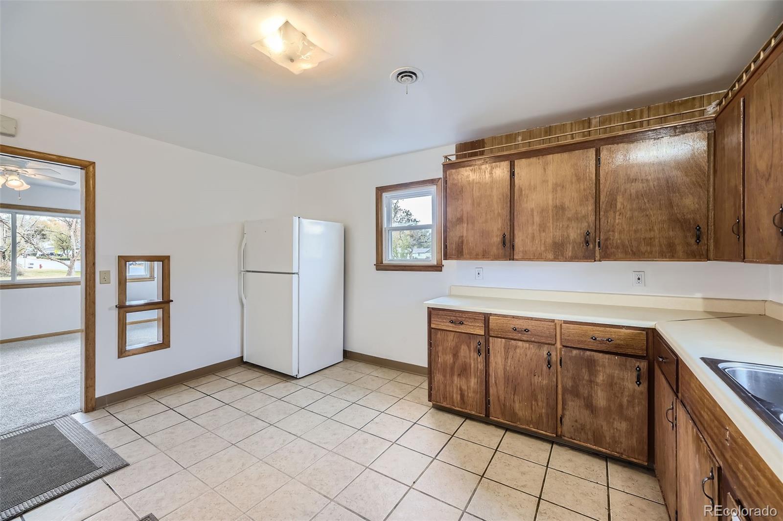 MLS Image #4 for 3897 s inca street,englewood, Colorado