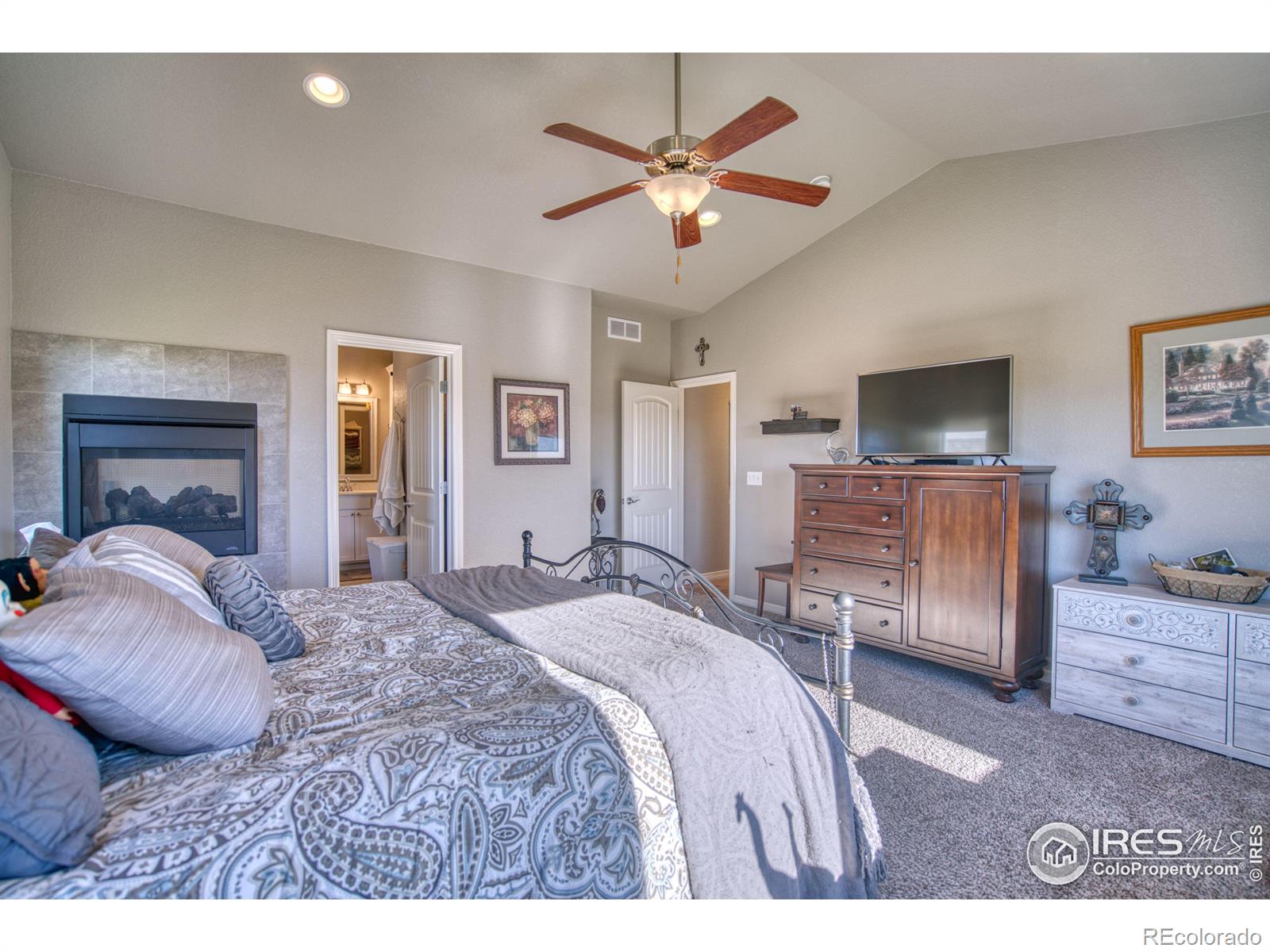 MLS Image #13 for 5403  bexley drive,windsor, Colorado