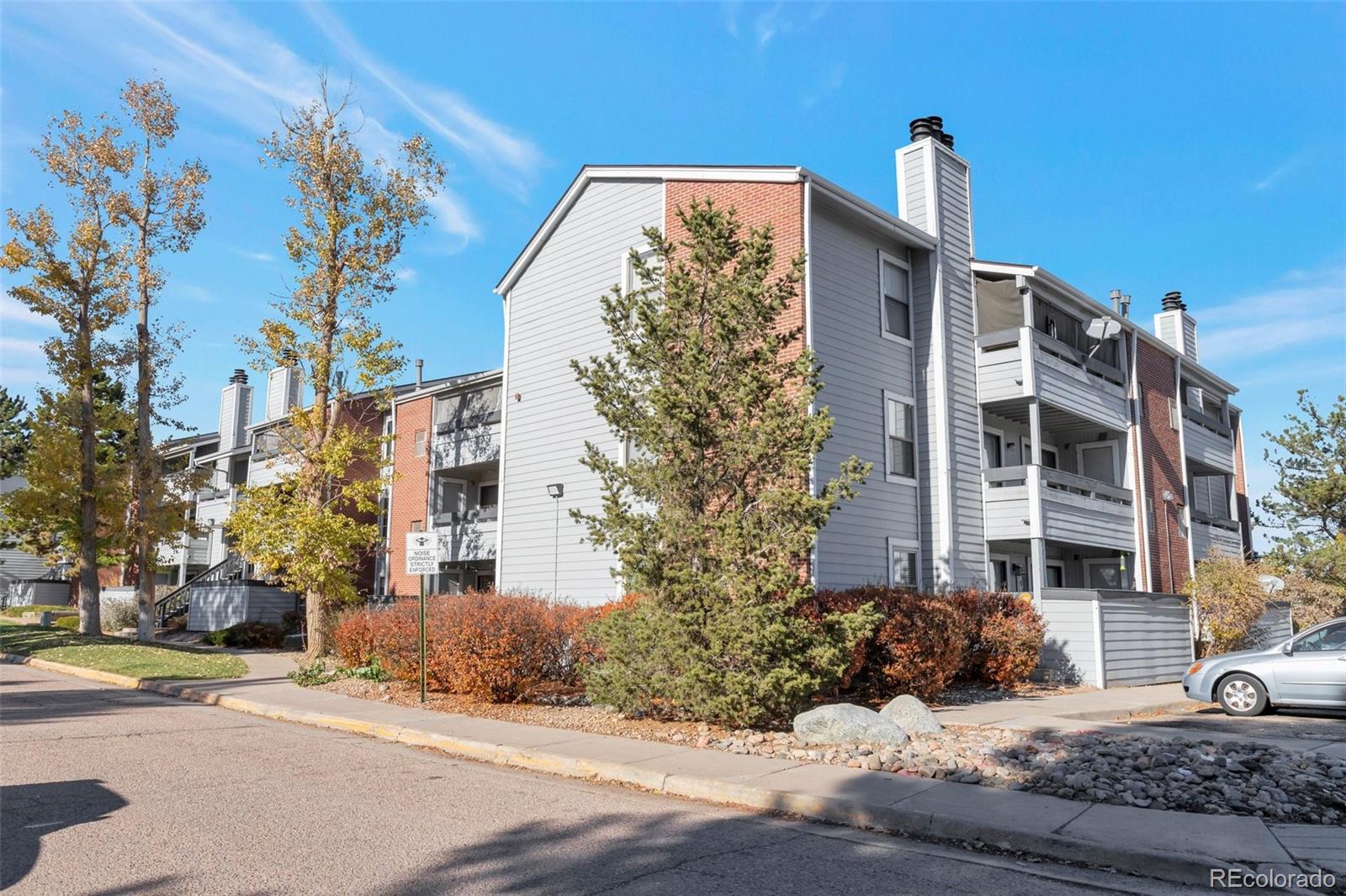MLS Image #1 for 14467 e 1st drive b09,aurora, Colorado