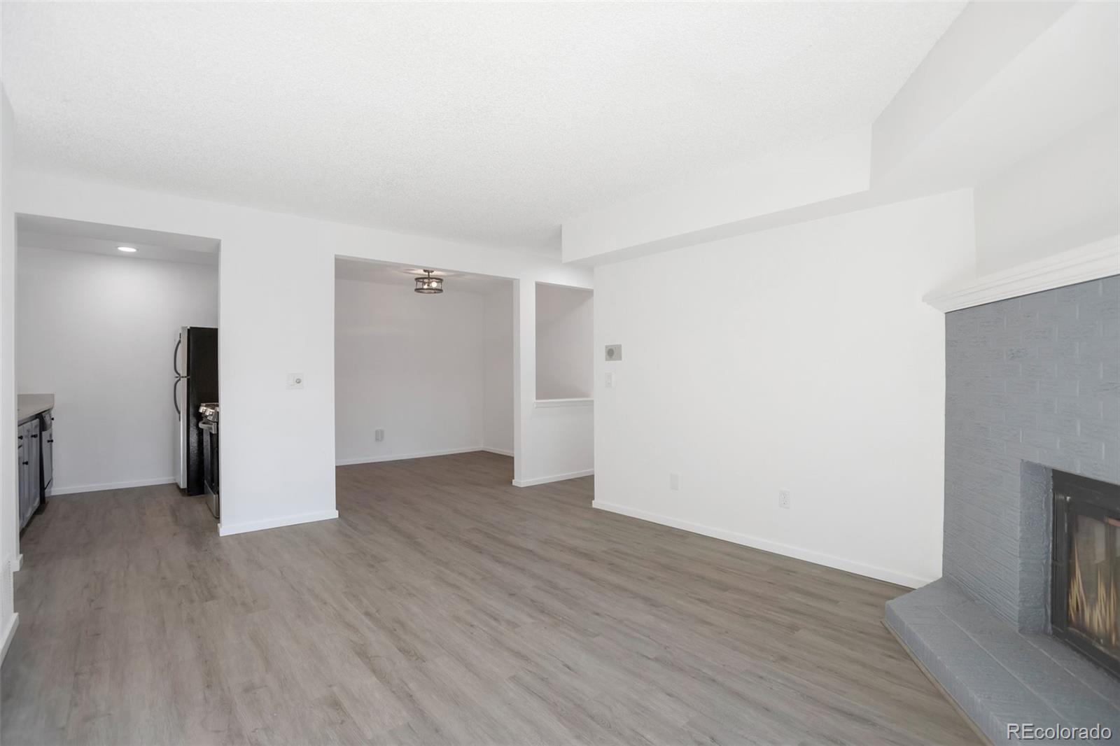 MLS Image #11 for 14467 e 1st drive b09,aurora, Colorado