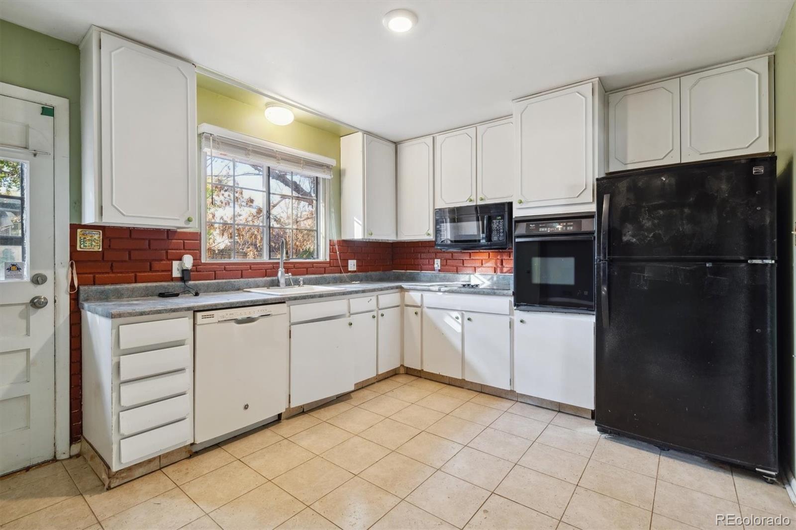 MLS Image #10 for 6751 s downing circle,centennial, Colorado