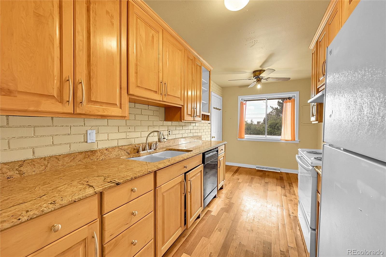 MLS Image #5 for 300 s simms street,lakewood, Colorado