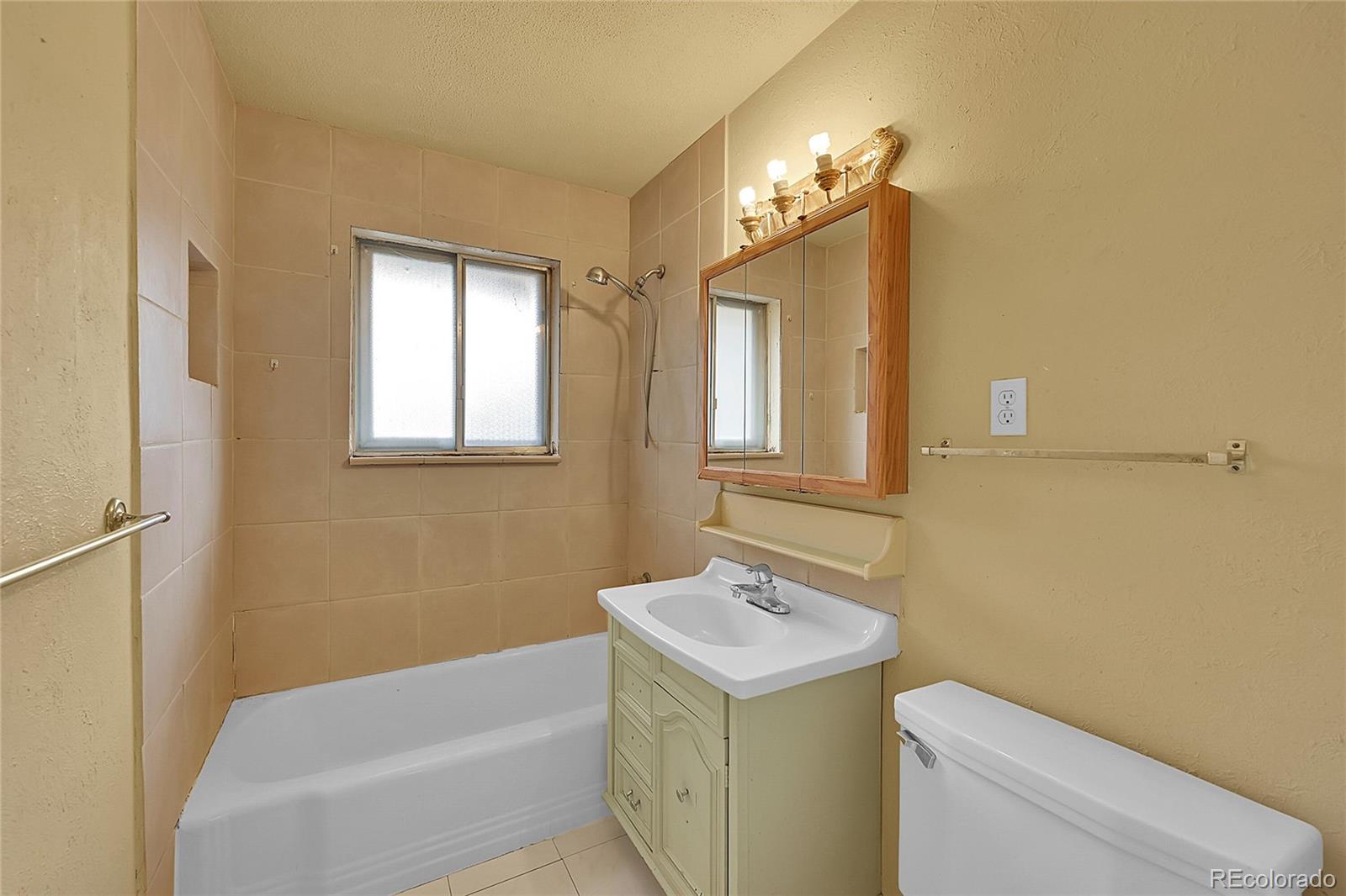 MLS Image #9 for 300 s simms street,lakewood, Colorado
