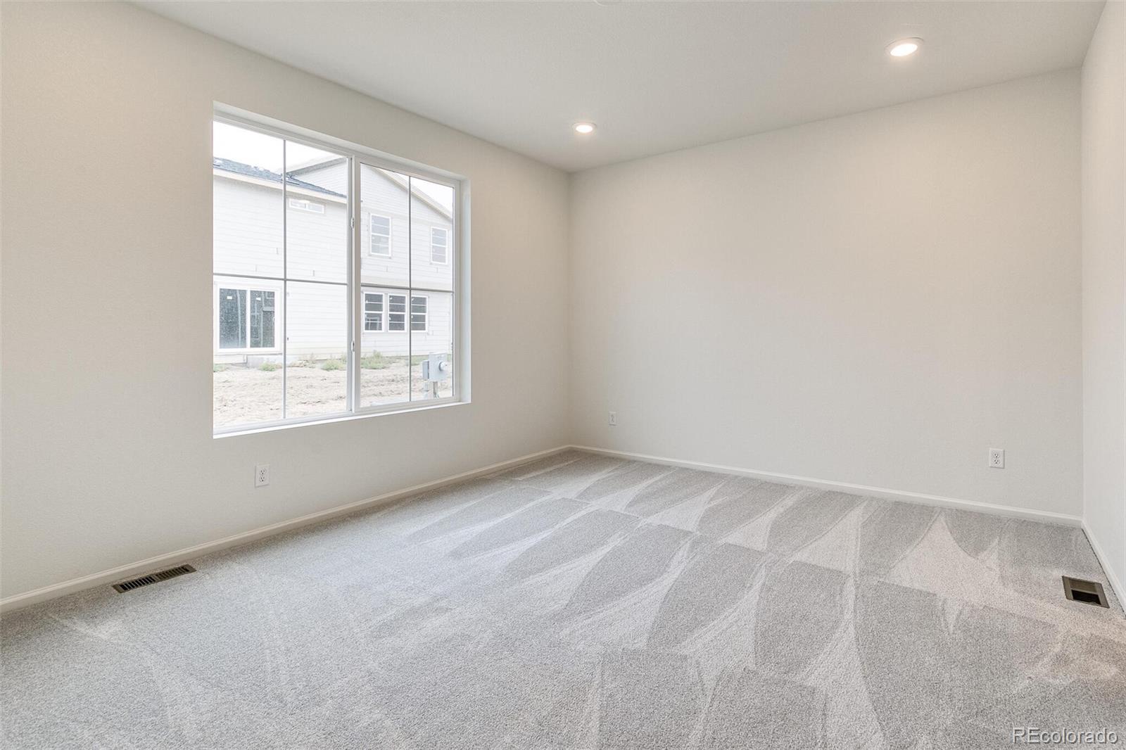 MLS Image #17 for 9310  bahama court,commerce city, Colorado