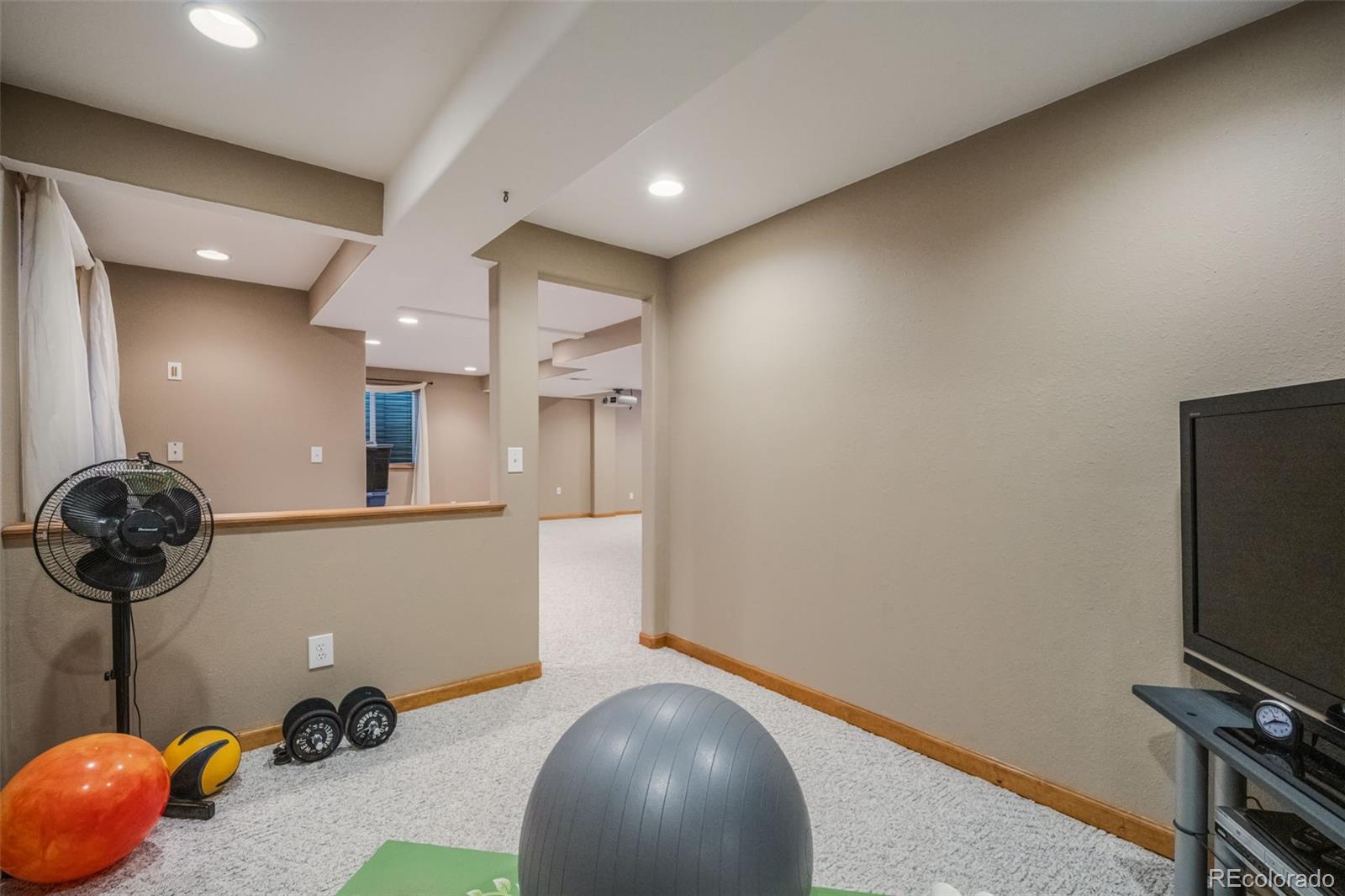 MLS Image #42 for 7118 s parfet street,littleton, Colorado