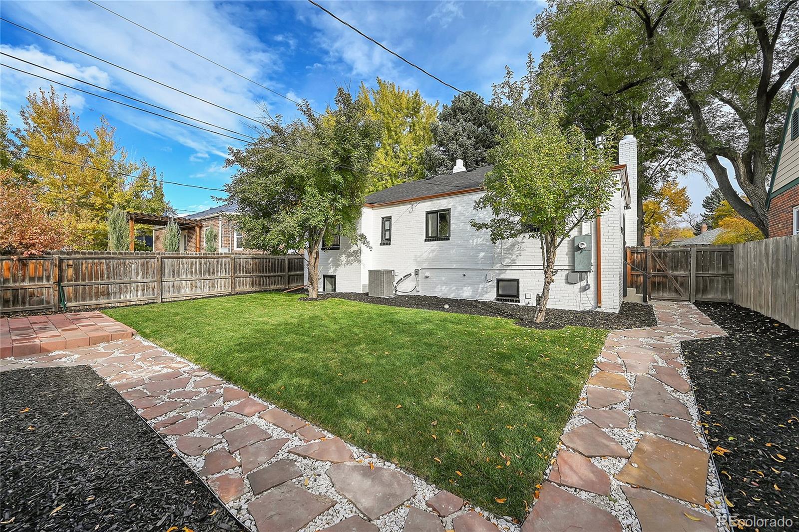 MLS Image #37 for 1355  locust street,denver, Colorado