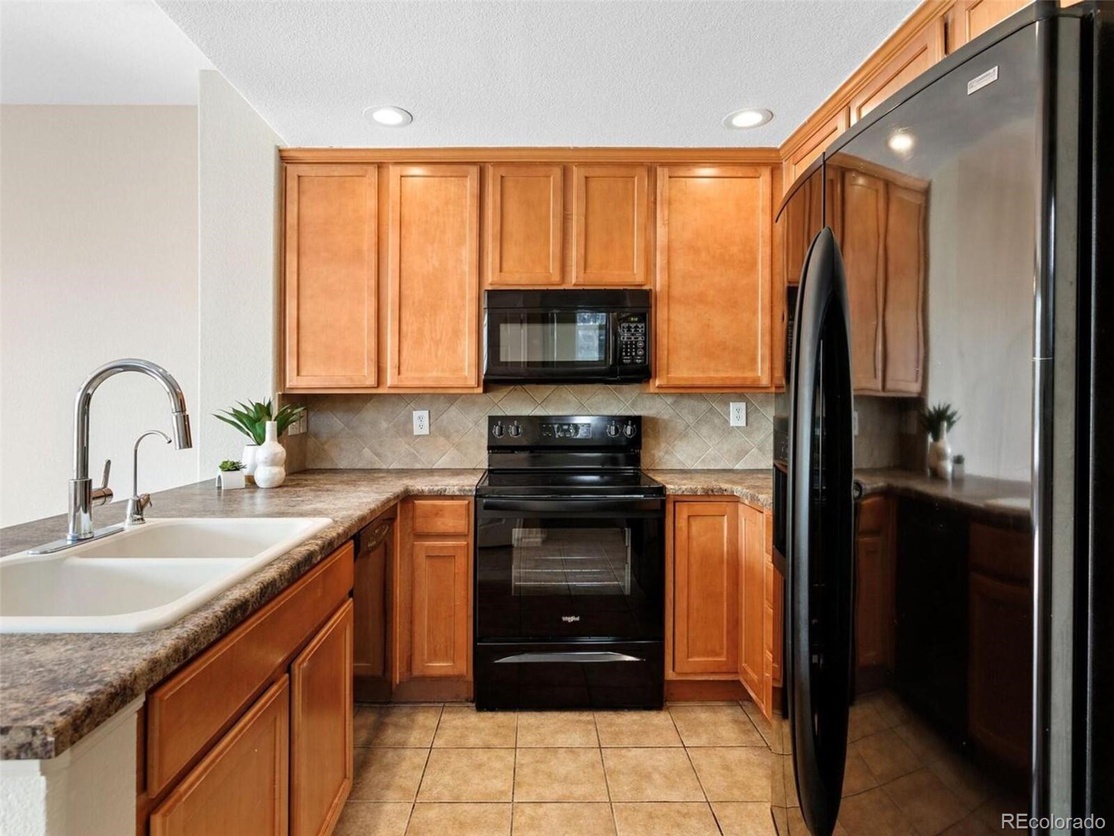 MLS Image #13 for 15996 e geddes drive,aurora, Colorado