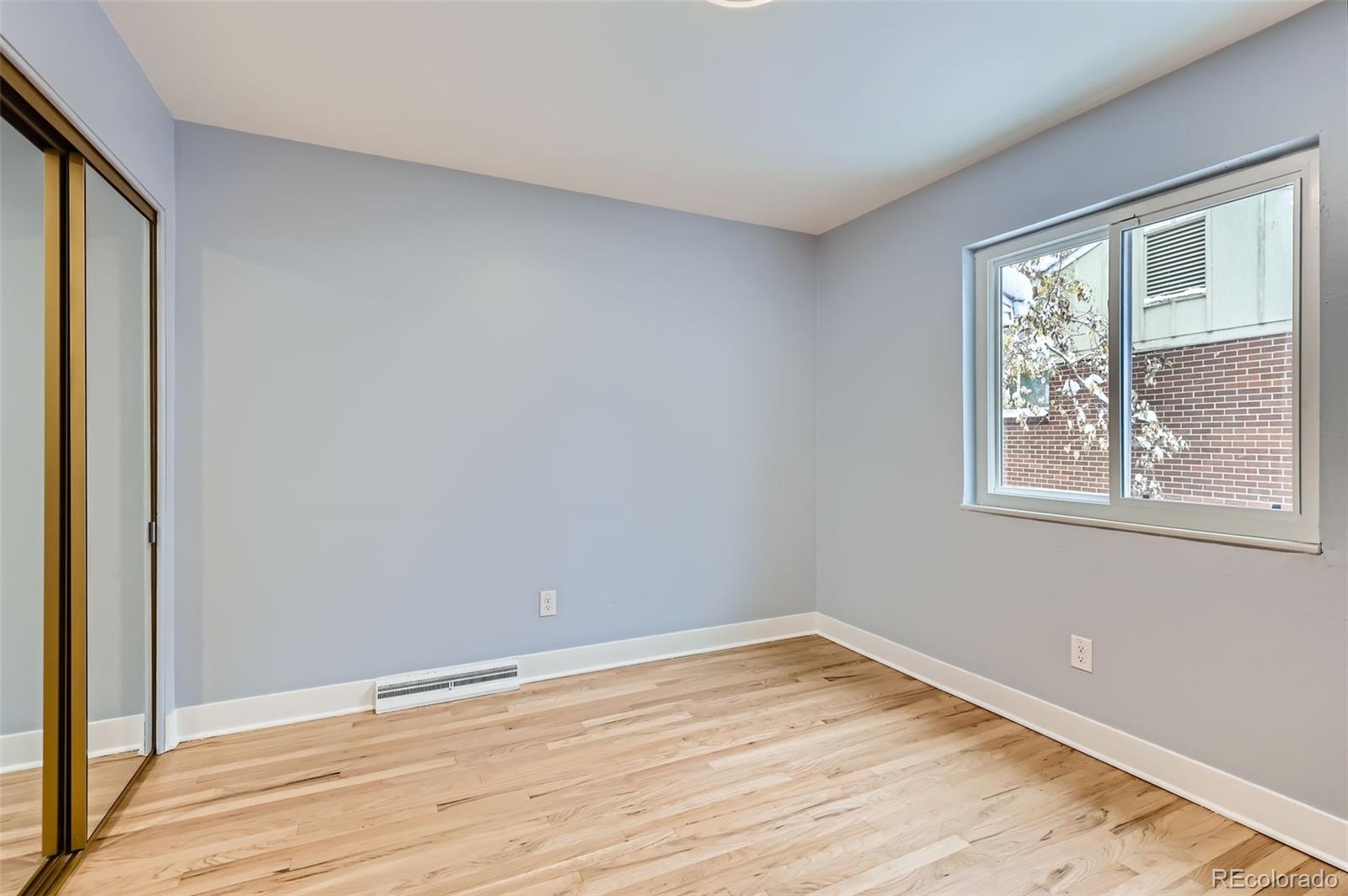 MLS Image #17 for 857 s grape street,denver, Colorado