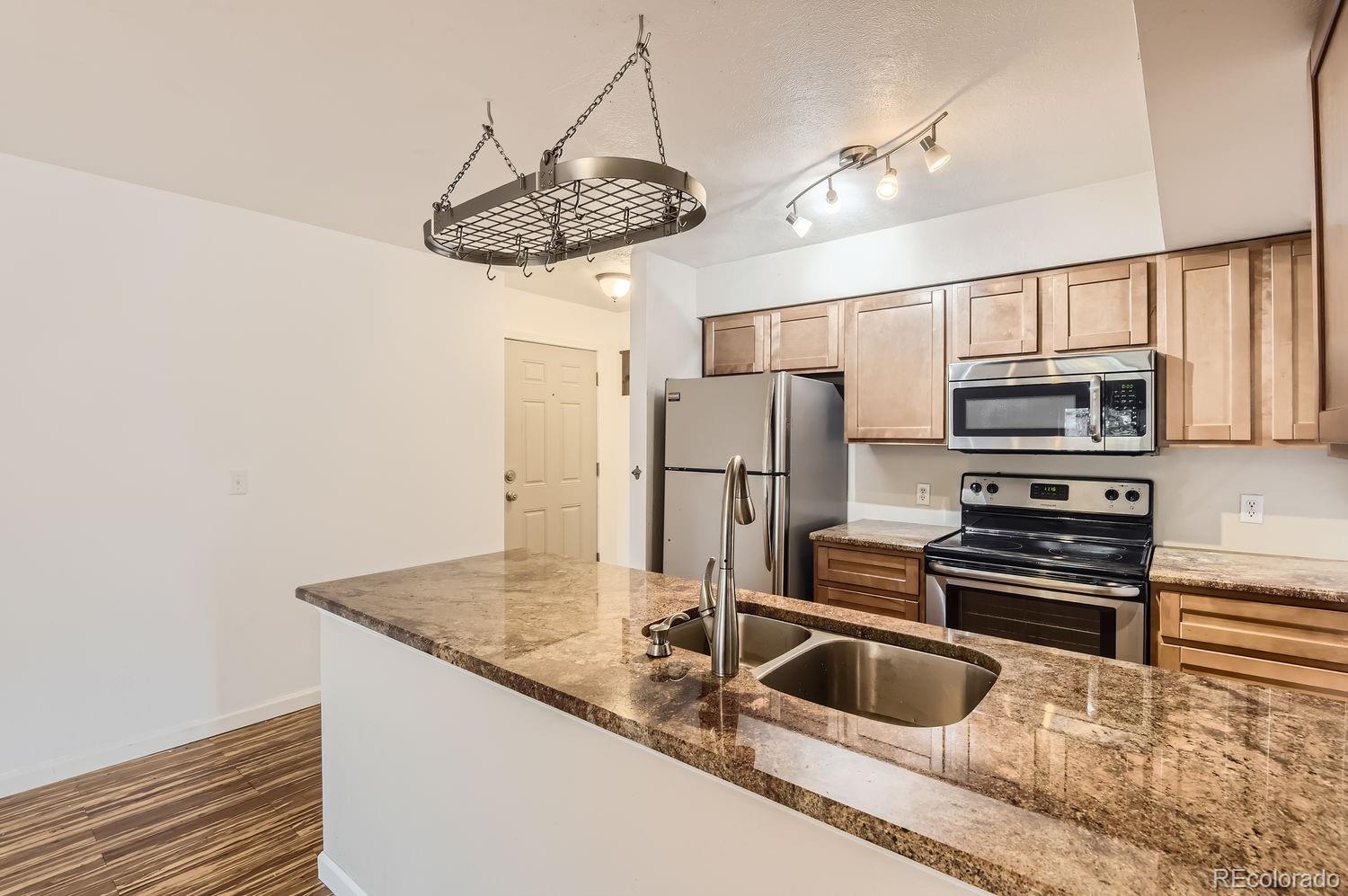 MLS Image #7 for 6425 s dayton street,englewood, Colorado