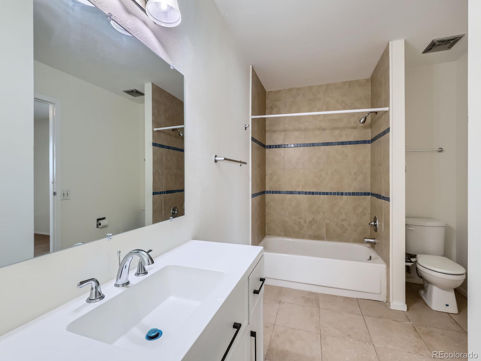 MLS Image #7 for 1229 s uvalda street,aurora, Colorado