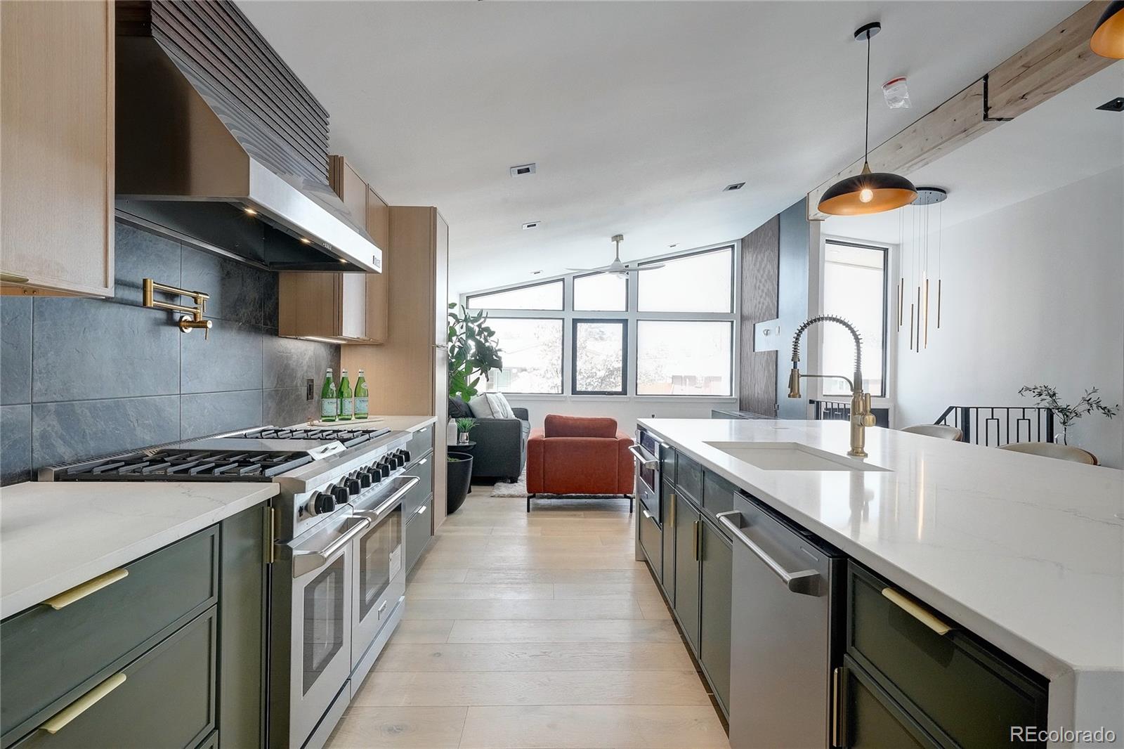 MLS Image #20 for 2130 e columbia place,denver, Colorado