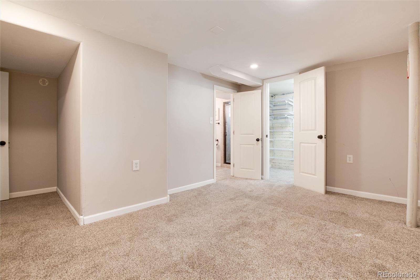 MLS Image #26 for 2235  newton street,denver, Colorado