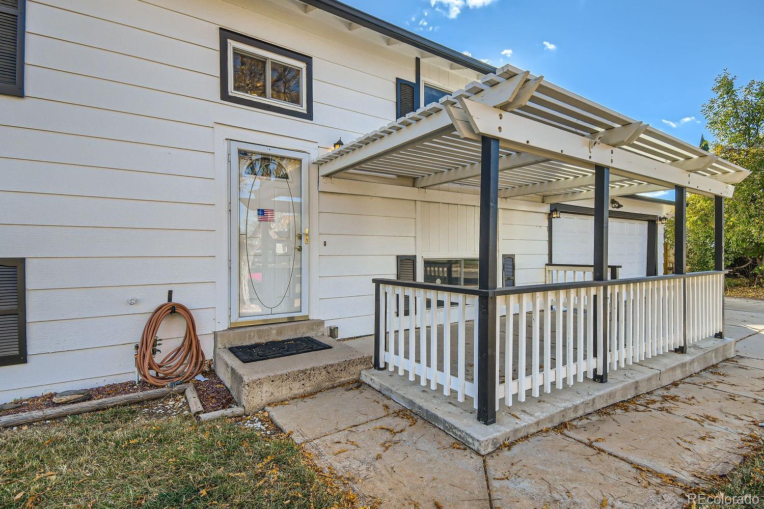 MLS Image #2 for 16186 e bates drive,aurora, Colorado