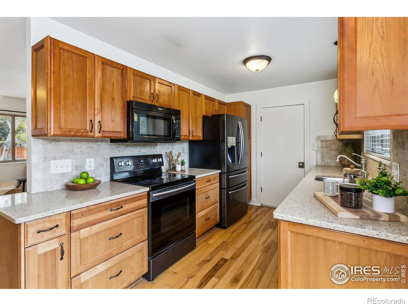 MLS Image #7 for 931  kingston drive,fort collins, Colorado