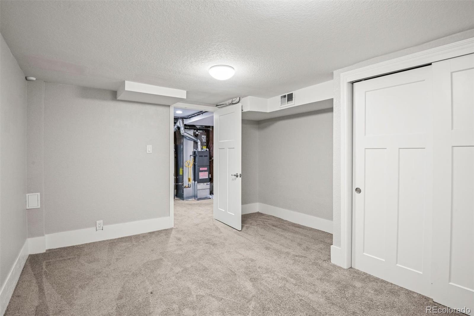 MLS Image #33 for 5475 s king street,littleton, Colorado